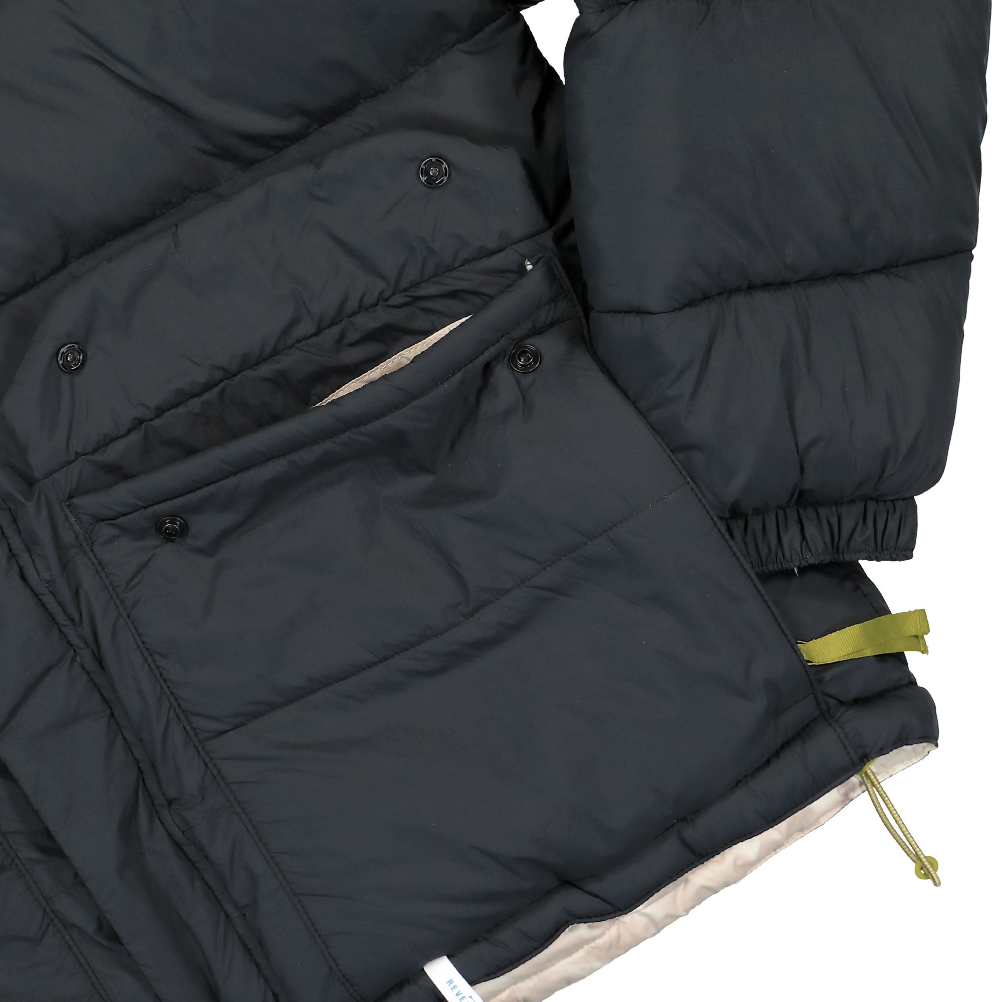Columbia Wallowa Reversible Jacket Black / Wallowa Puffer Jackets Detail view 2 | Overkill