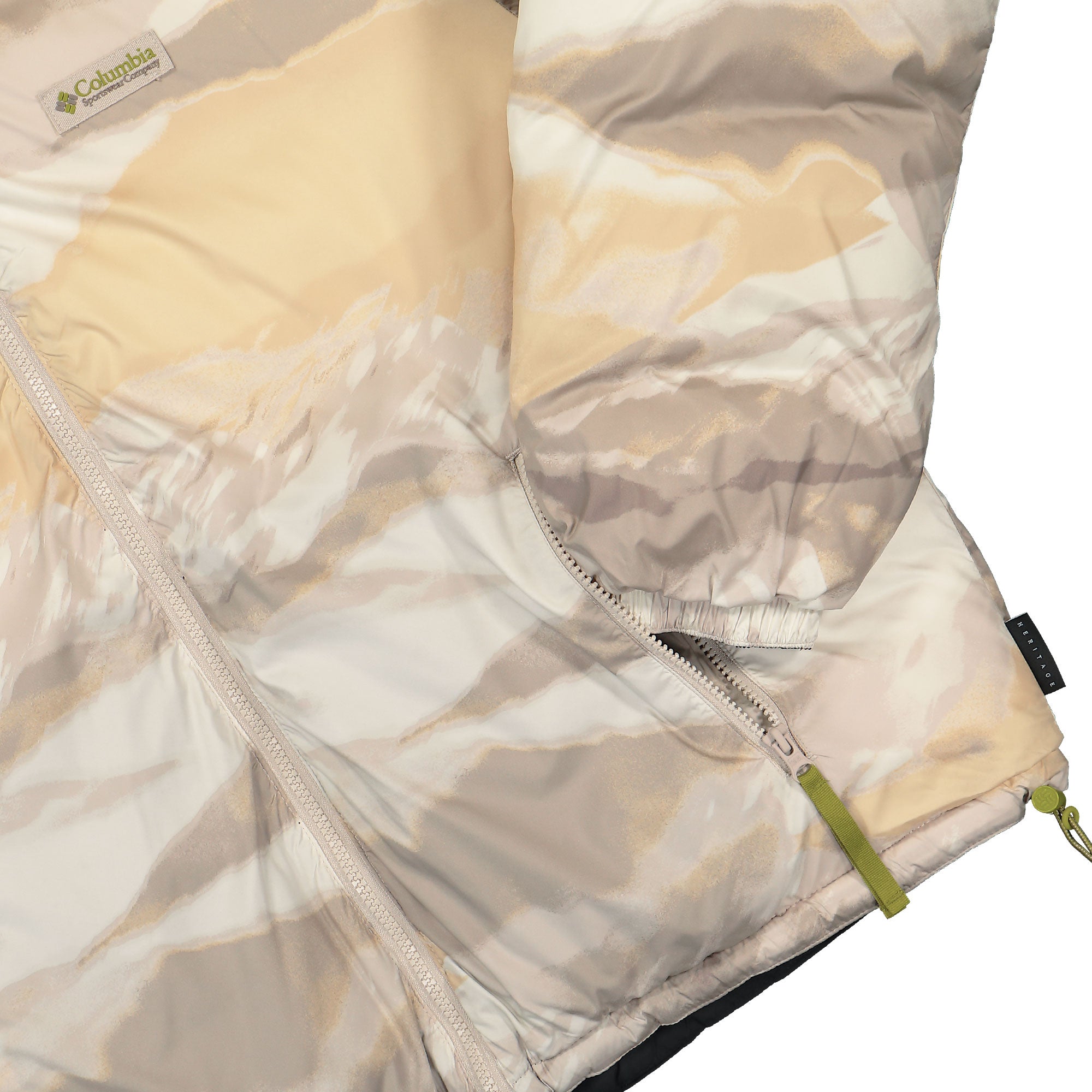 Columbia Wallowa Reversible Jacket Black / Wallowa Puffer Jackets Detail view 5 | Overkill