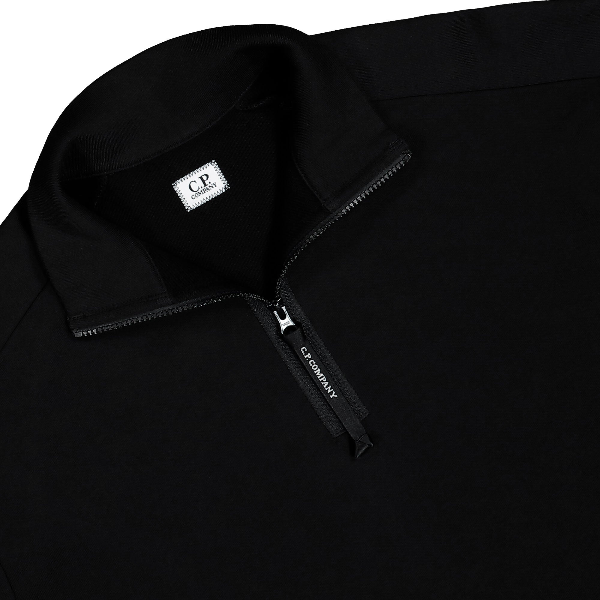 C.P. Company Diagonal Raised Fleece Half Zip Lens Sweatshirt Black Sweatshirt 20CMSS172A-005086W 999 Detailfoto | Overkill