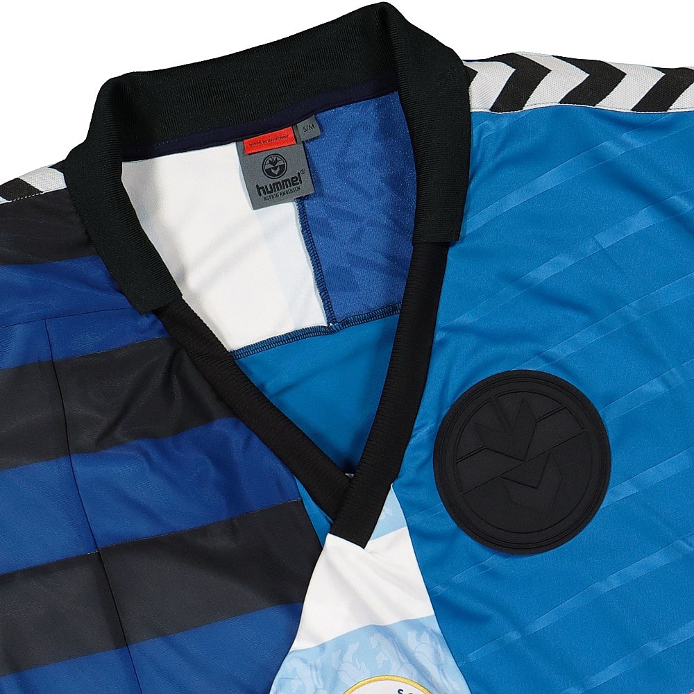 Hummel Astrid Andersen x Hummel Dennis Deadstock Wrap Imperial Blue Shirts Close-up | Overkill