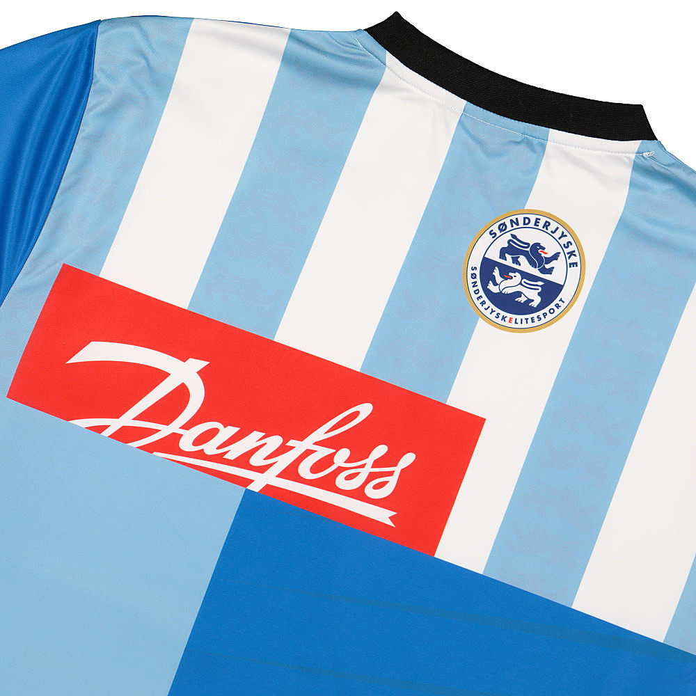 Hummel Astrid Andersen x Hummel Niels Newstock Print T-Shirt Imperial Blue T-Shirts Detailfoto | Overkill