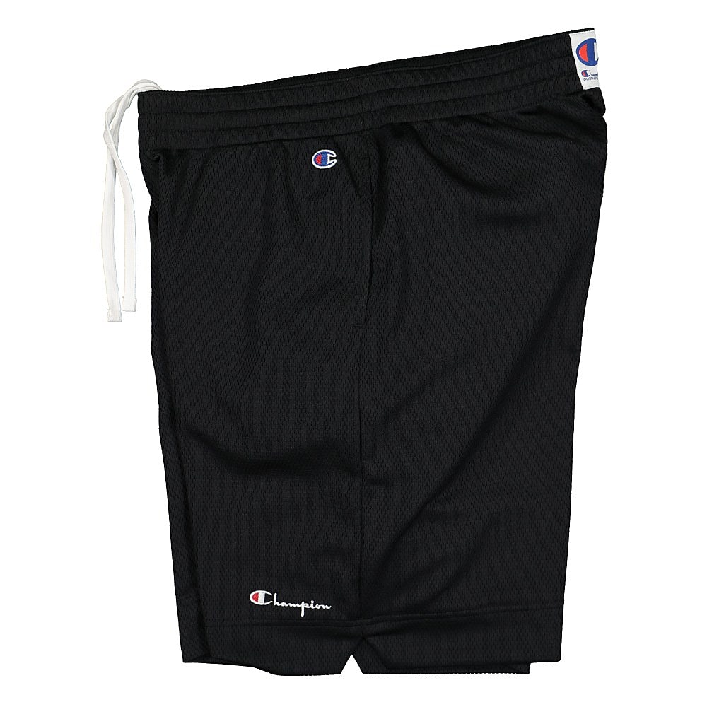 Champion Shorts Black Shorts Close-up | Overkill