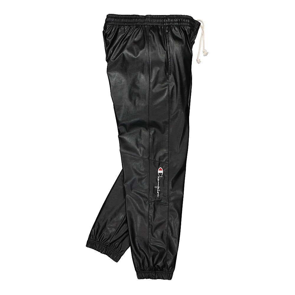 Champion Elastic Cuff Pants Black Casual Pants Close-up | Overkill