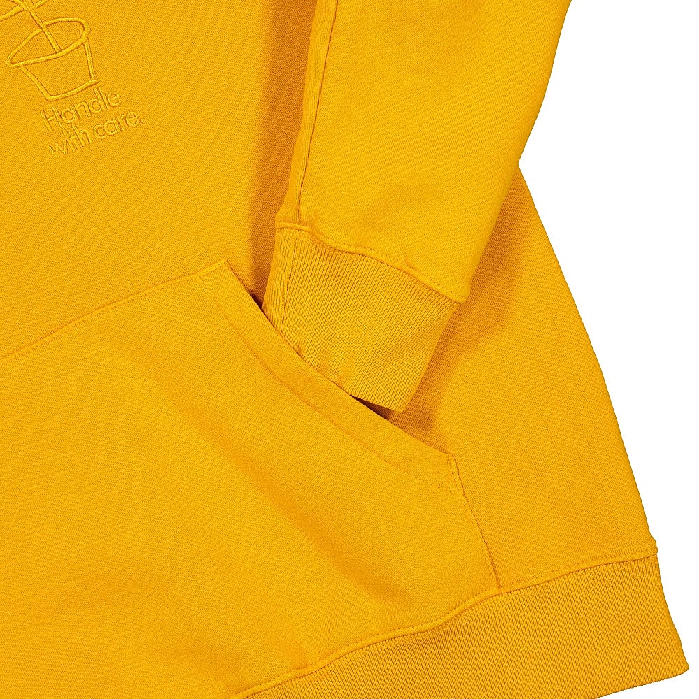 Stussy Care Hood Gold Hoodies Detailfoto | Overkill