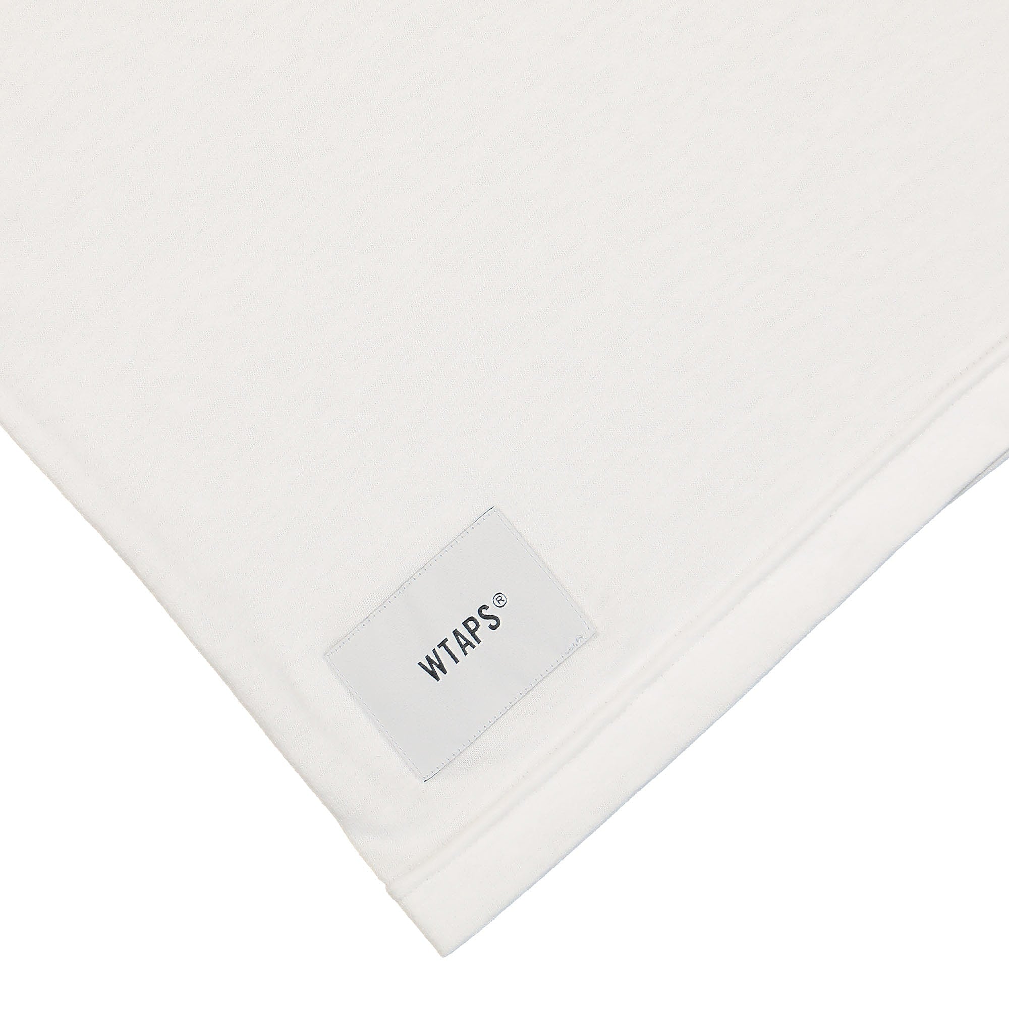 WTAPS Academy T-Shirt White T-Shirts Detailfoto | Overkill