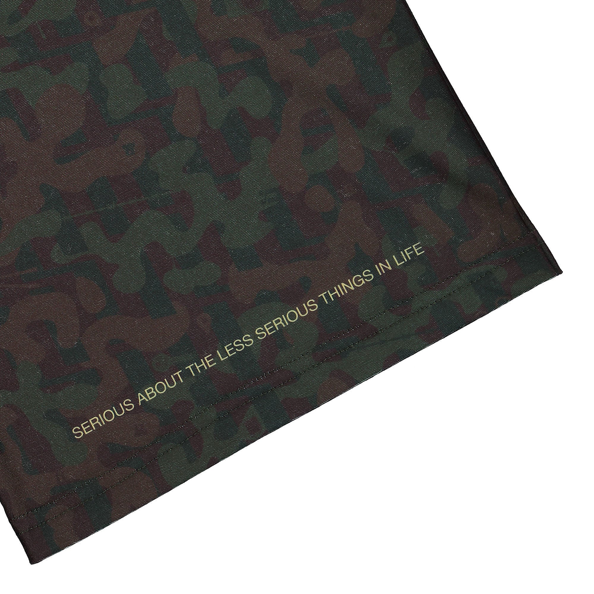 Mr. Serious Tunnel Scarf Camouflage Scarves Close-up | Overkill