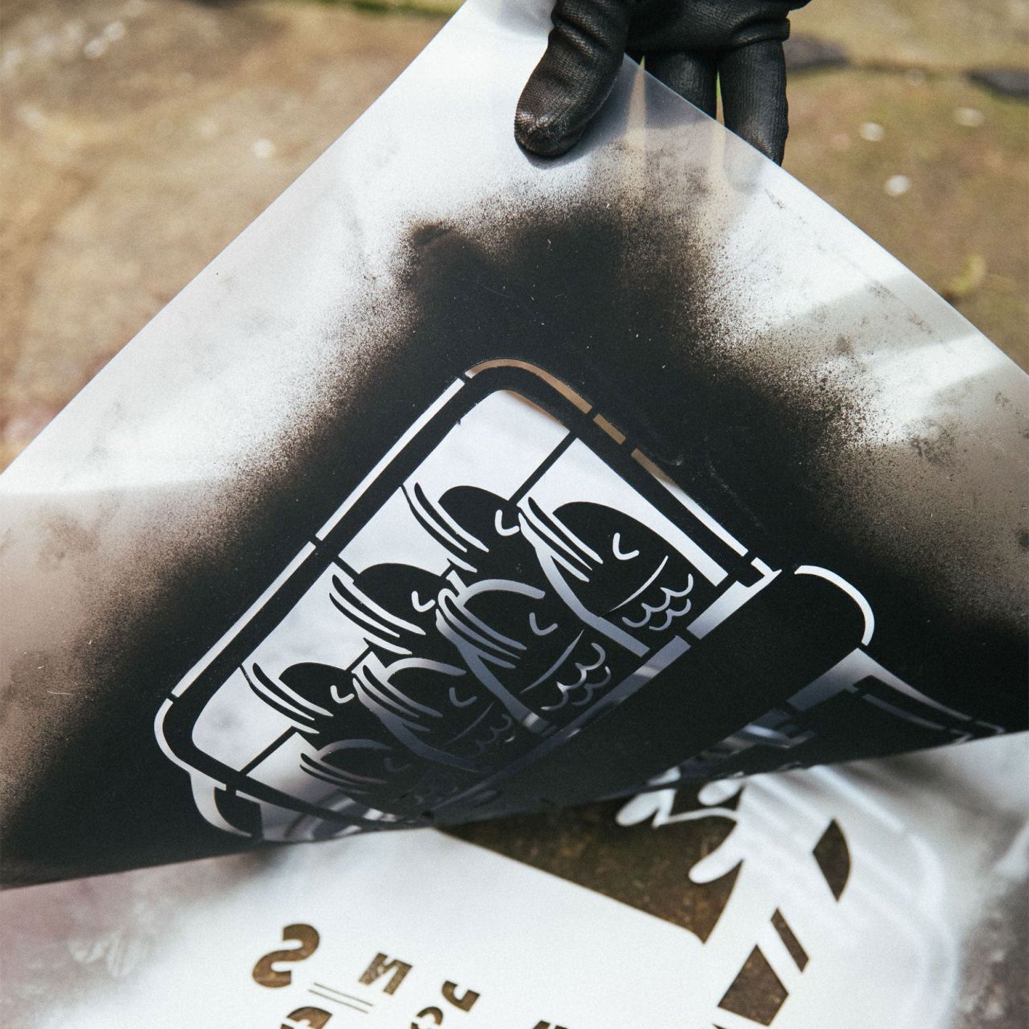 Montana Stencil 400 ml 0 Cans Detail view 1 | Overkill