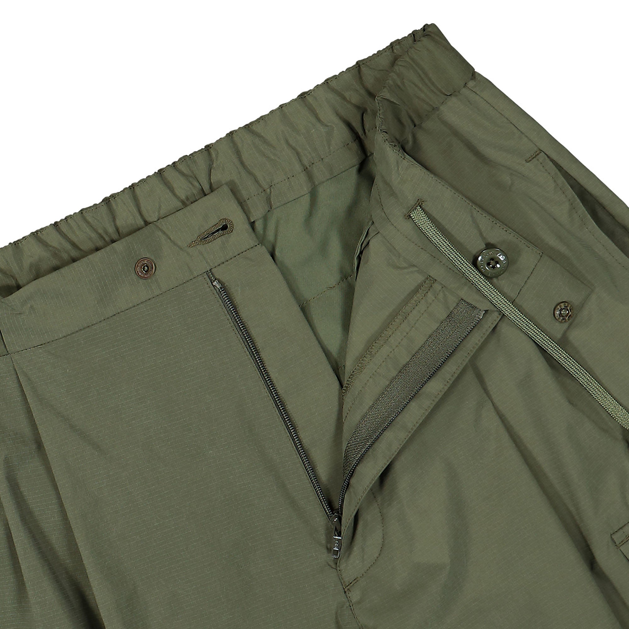 WTAPS Lez / 6P / Trousers Nylon Ripstop Dot Sign Olive Drab Casual Pants Detailfoto | Overkill