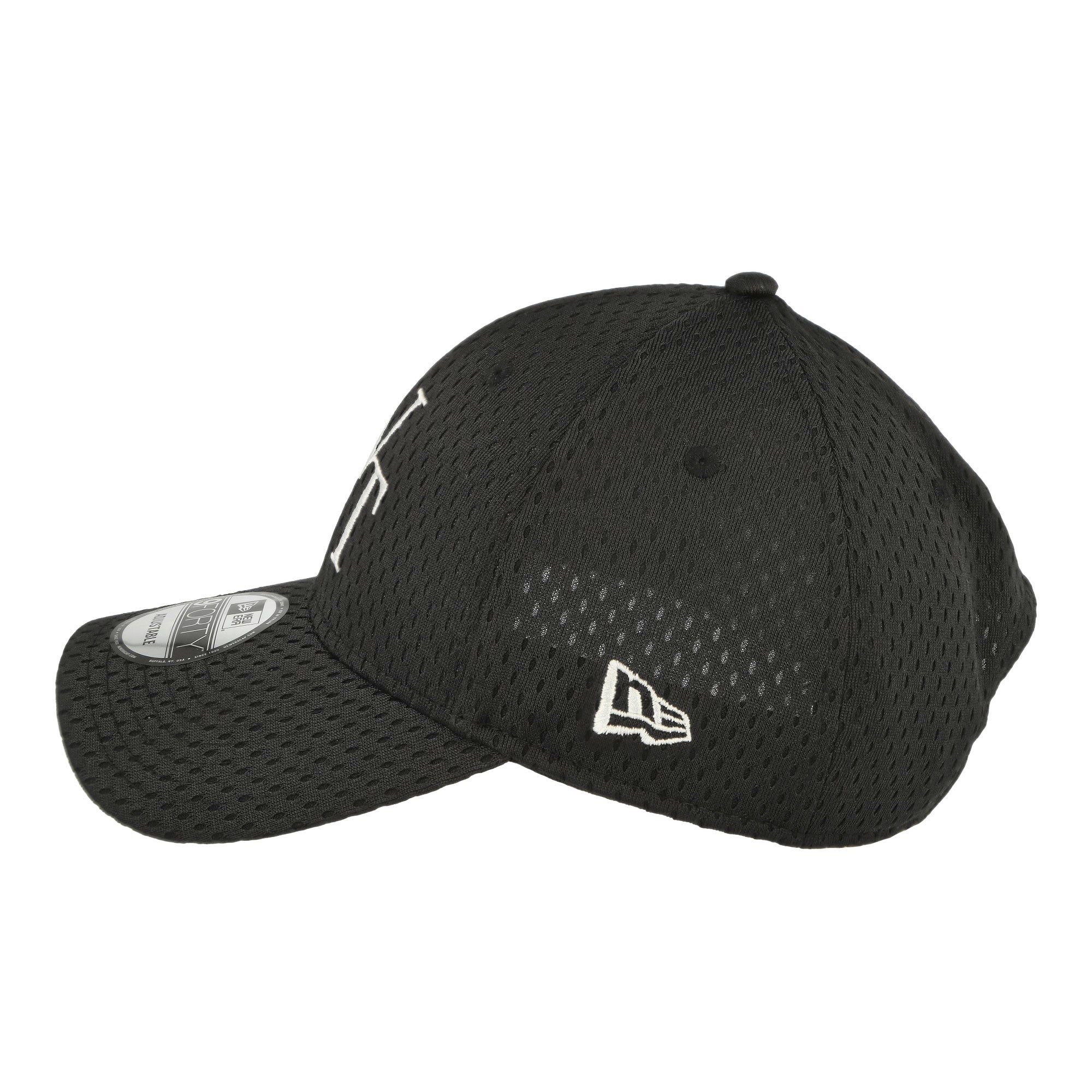 WTAPS 9Forty / Cap / Poly. Mesh. Newera® Black Cap 251NENED-HT01 / Black Close-up | Overkill