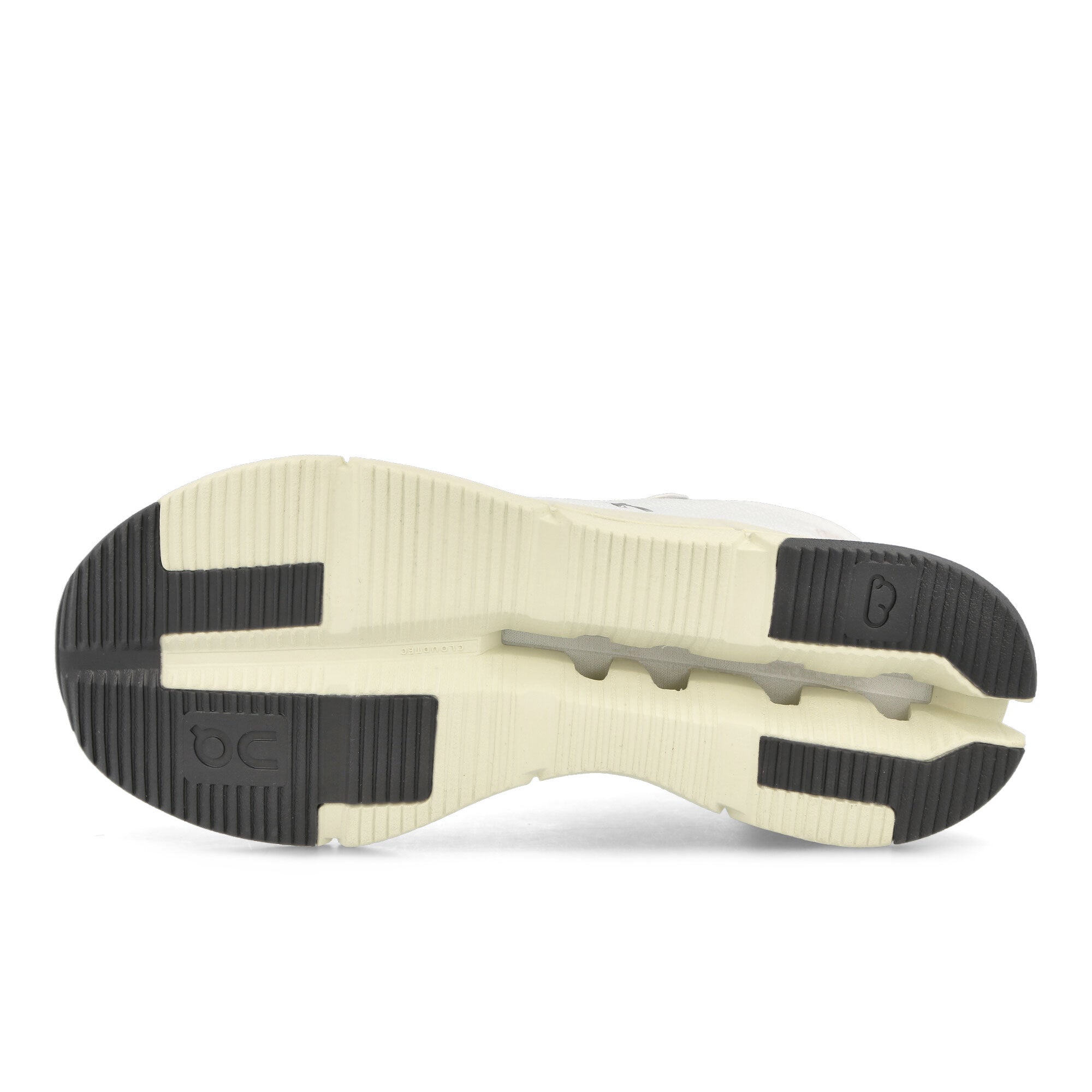 On Cloudnova Undyed-White-Seedling Low Top Sneakers Detail View 2 | Overkill
