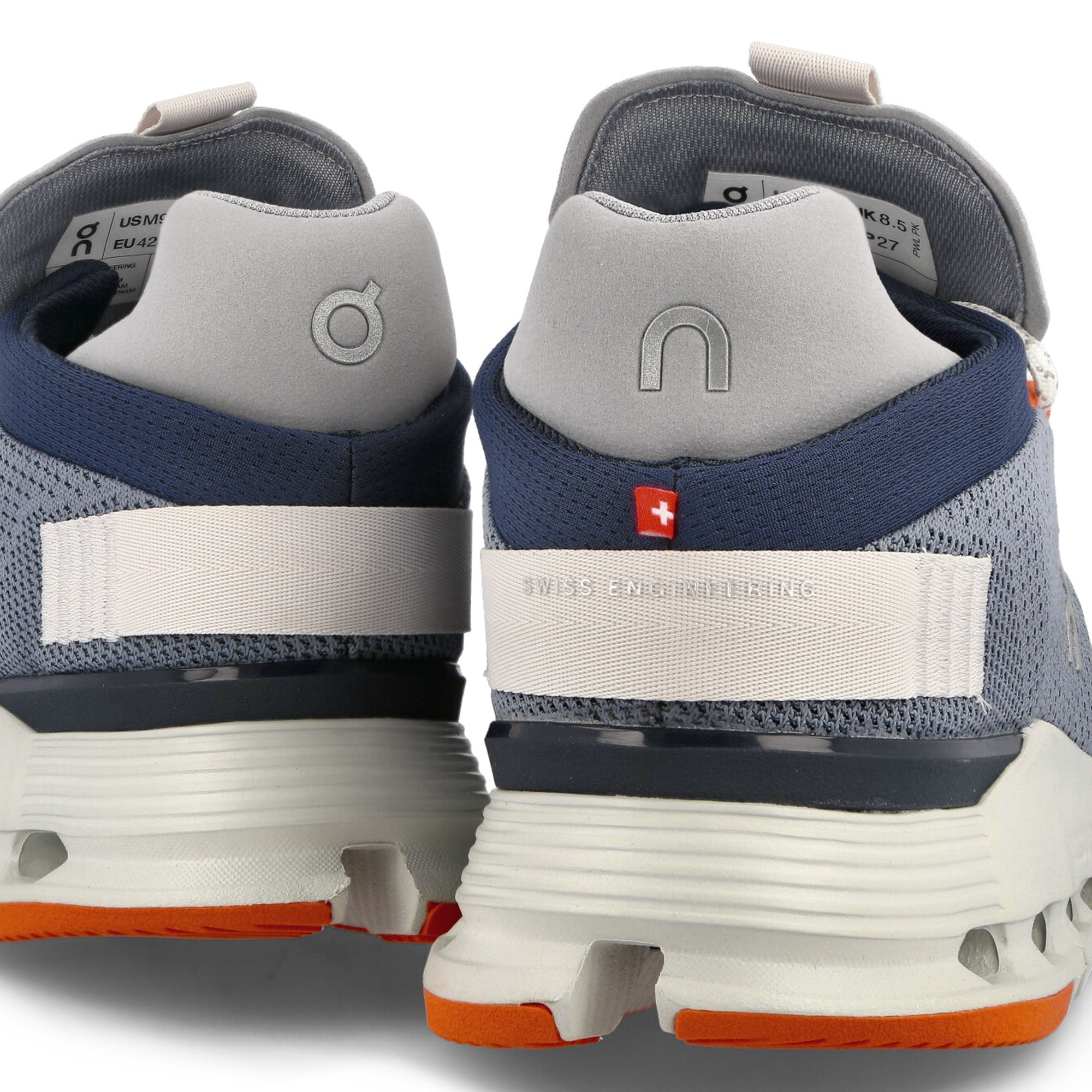 On Cloudnova Metal / Mineral Low Top Sneakers Detailfoto | Overkill