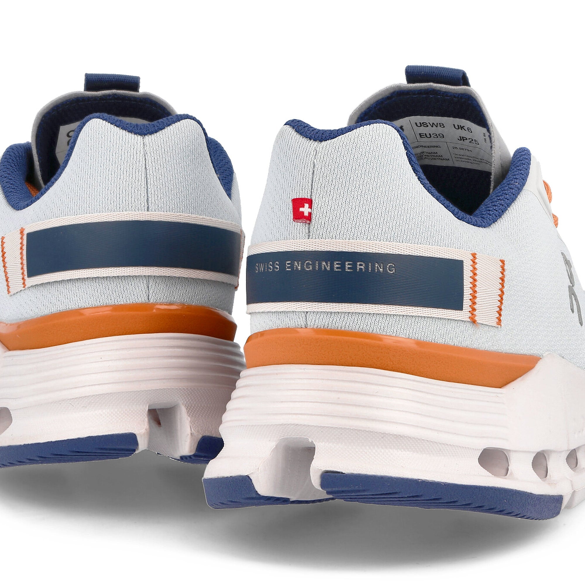 On wmns cloudnova form Arctic / Aloy Sneakers Detailfoto | Overkill