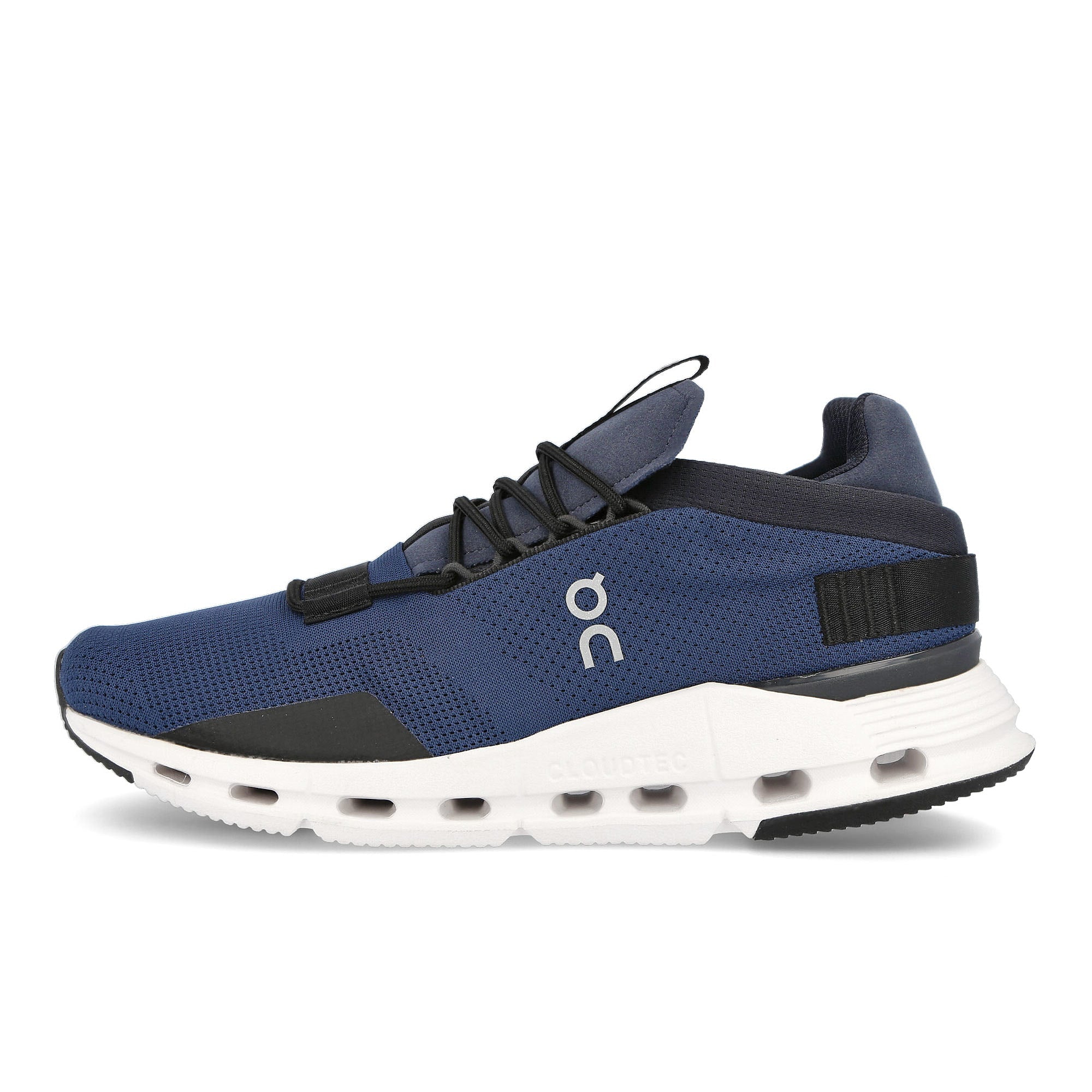 On cloudnova Navy-White Low Top Sneakers 26.99117 | Overkill