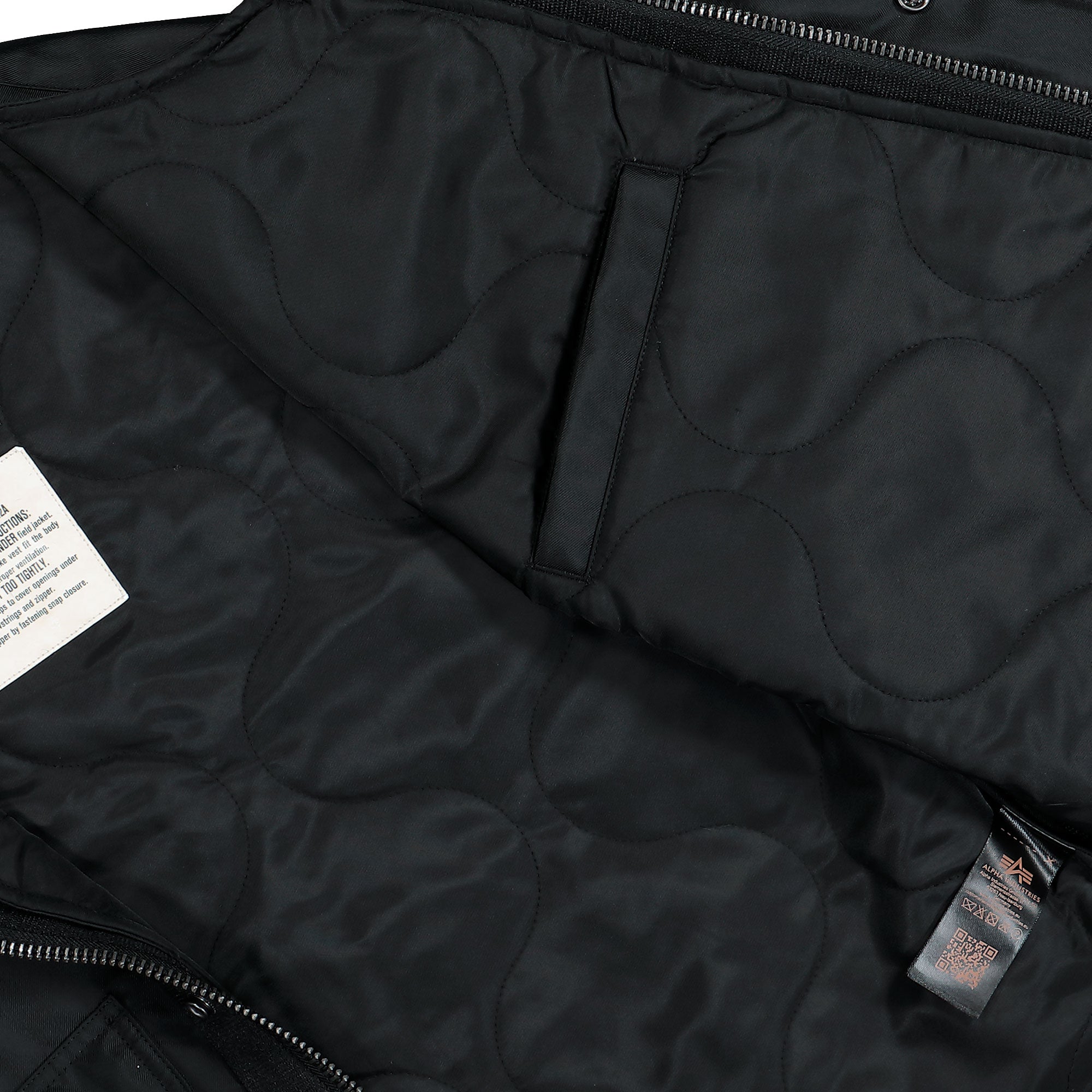 Alpha Industries M-1952A Vest Black Vests 266100-03 Detail View 2 | Overkill
