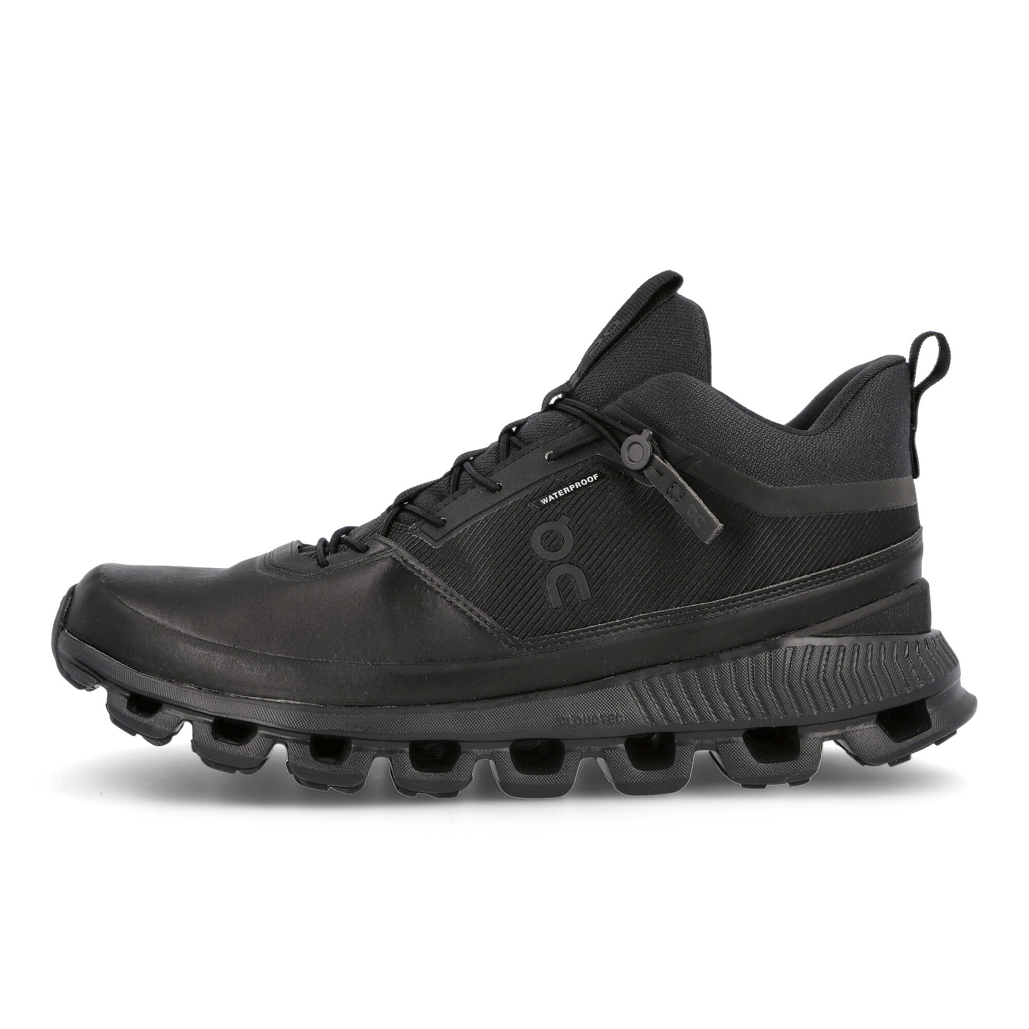 On cloud hi waterproof Black Low Top Sneakers 28.99674 | Overkill