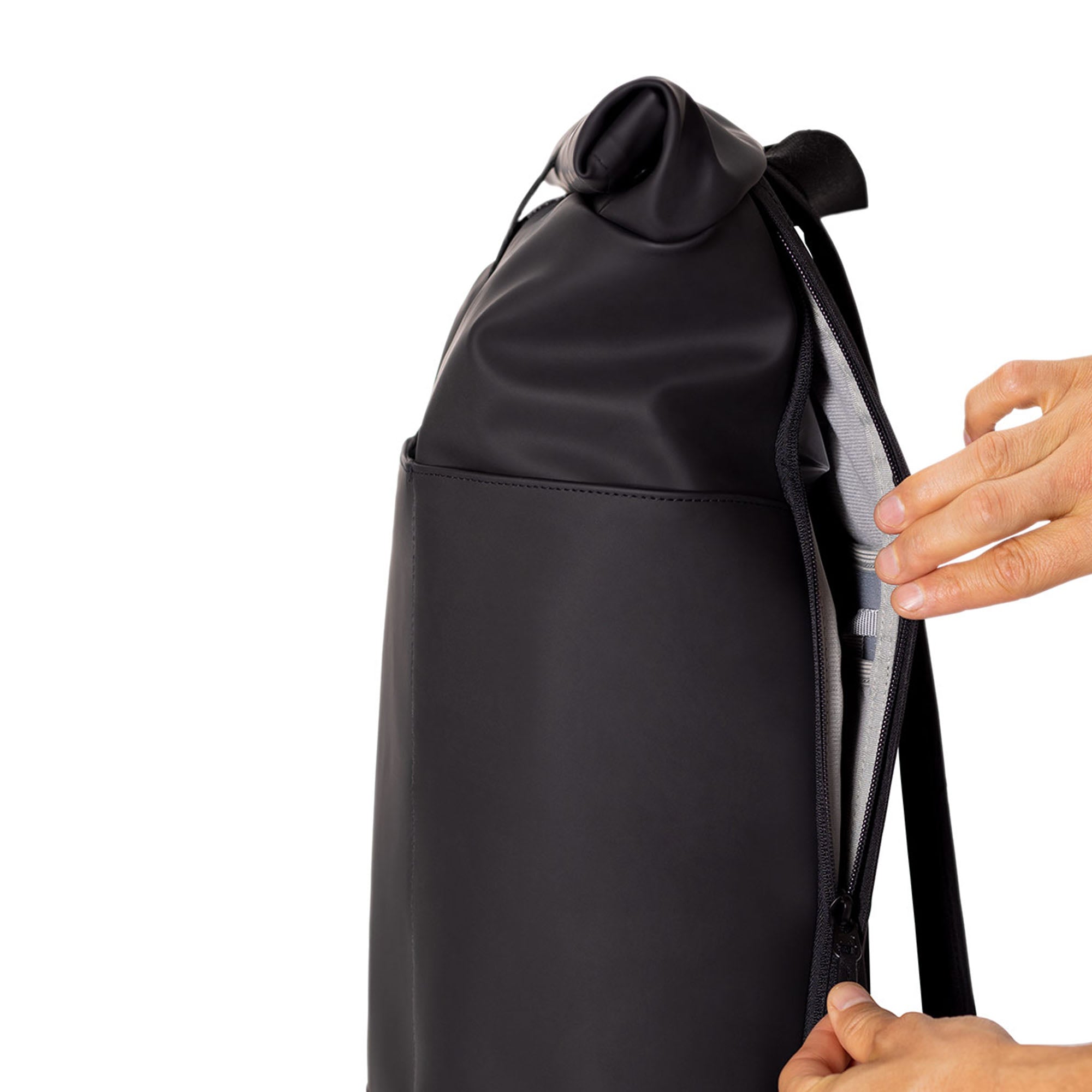 Ucon Acrobatics Hajo Large Backpack Lotus Black Backpacks Detailfoto | Overkill