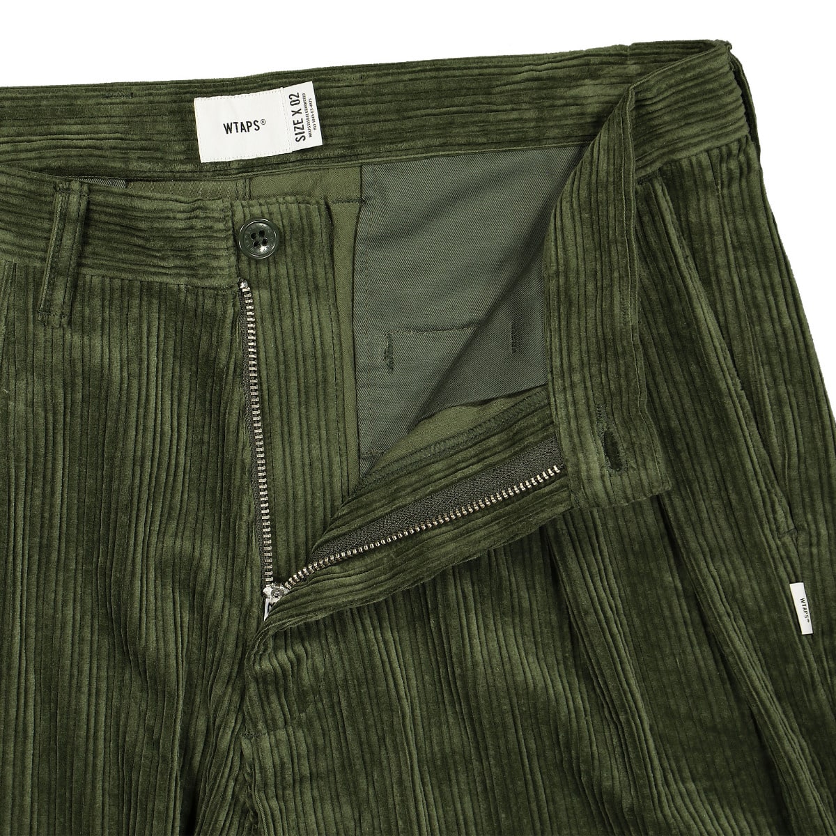 WTAPS Tuck 02 Corduroy Trousers Olive Drab Casual Pants Detailfoto | Overkill