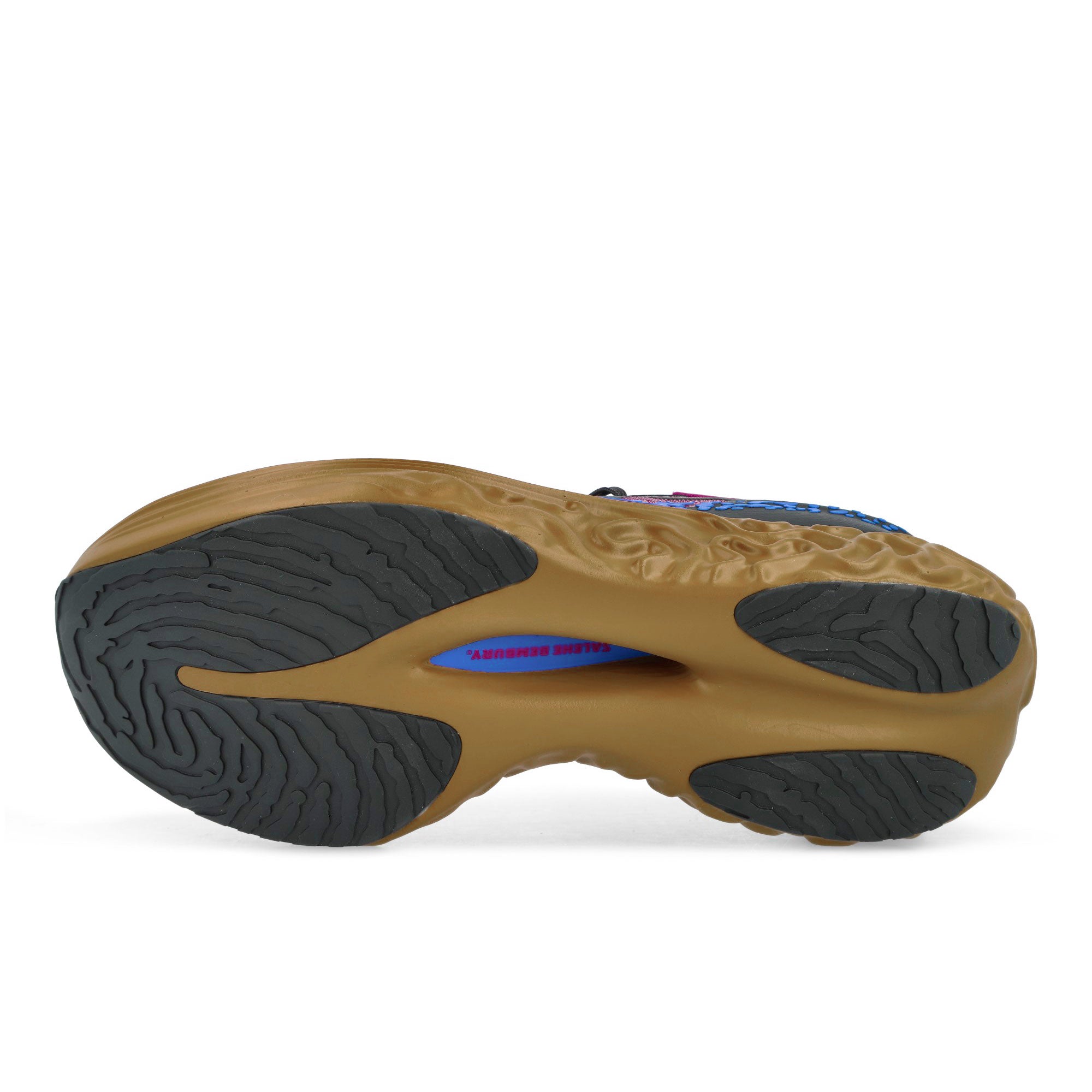 Salehe Bembury x Puma Velum SB Nitro Magenta Gleam - Dusky Gray Sneaker 313604 01 Detail View 2 | Overkill