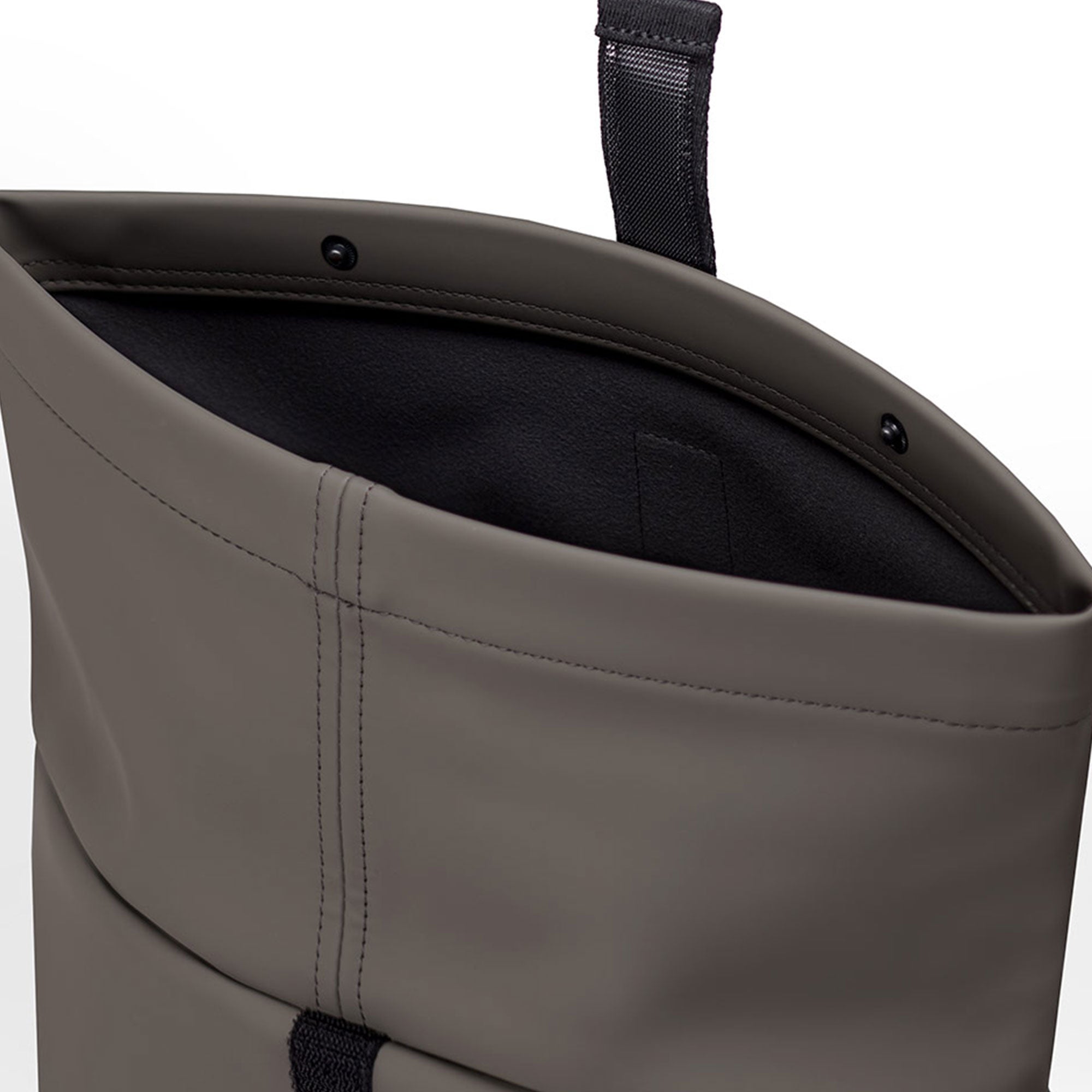 Ucon Acrobatics Hajo Medium Backback Dark Grey Backpacks Detail view 1 | Overkill