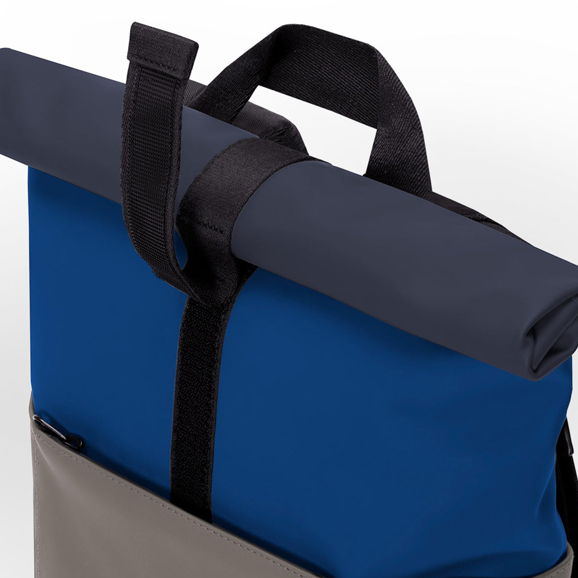 Ucon Acrobatics Hajo Medium Backpack Lotus Royal Blue - Dark Grey Backpacks Detailfoto | Overkill