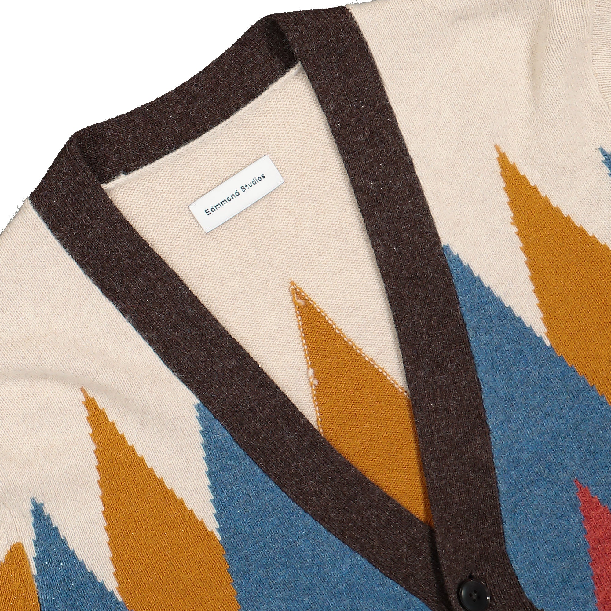 Edmmond Studios Rhombus Cardigan Plain Chocolate Cardigans Close-up | Overkill