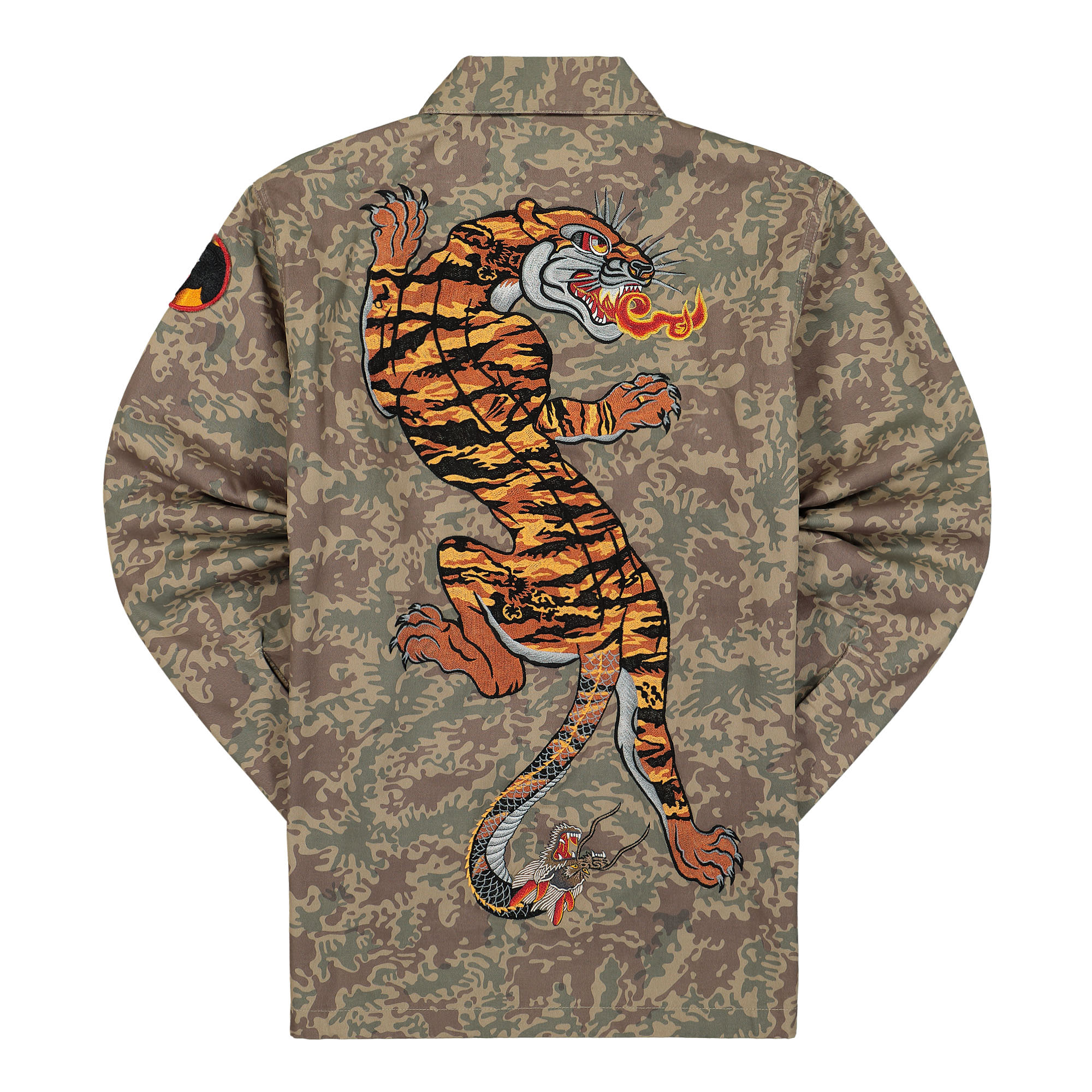 Maharishi Camo Tiger Embroidered Shirt Jungle Shirts Close-up | Overkill