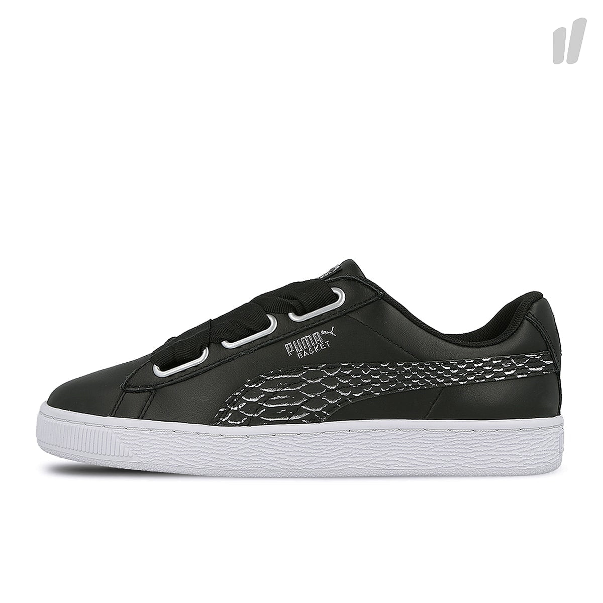Puma wmns basket heart oceanaire Puma Black - Puma White Sneakers 366443 01 | Overkill