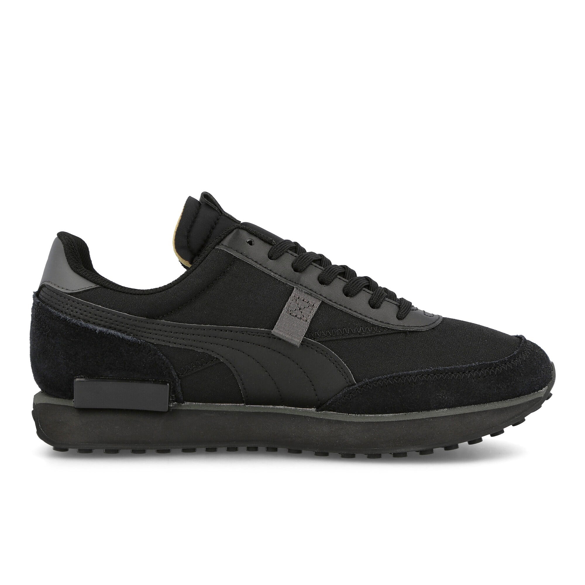 Puma future rider play on Puma Black - Puma Black Sneakers Silhouette | Overkill