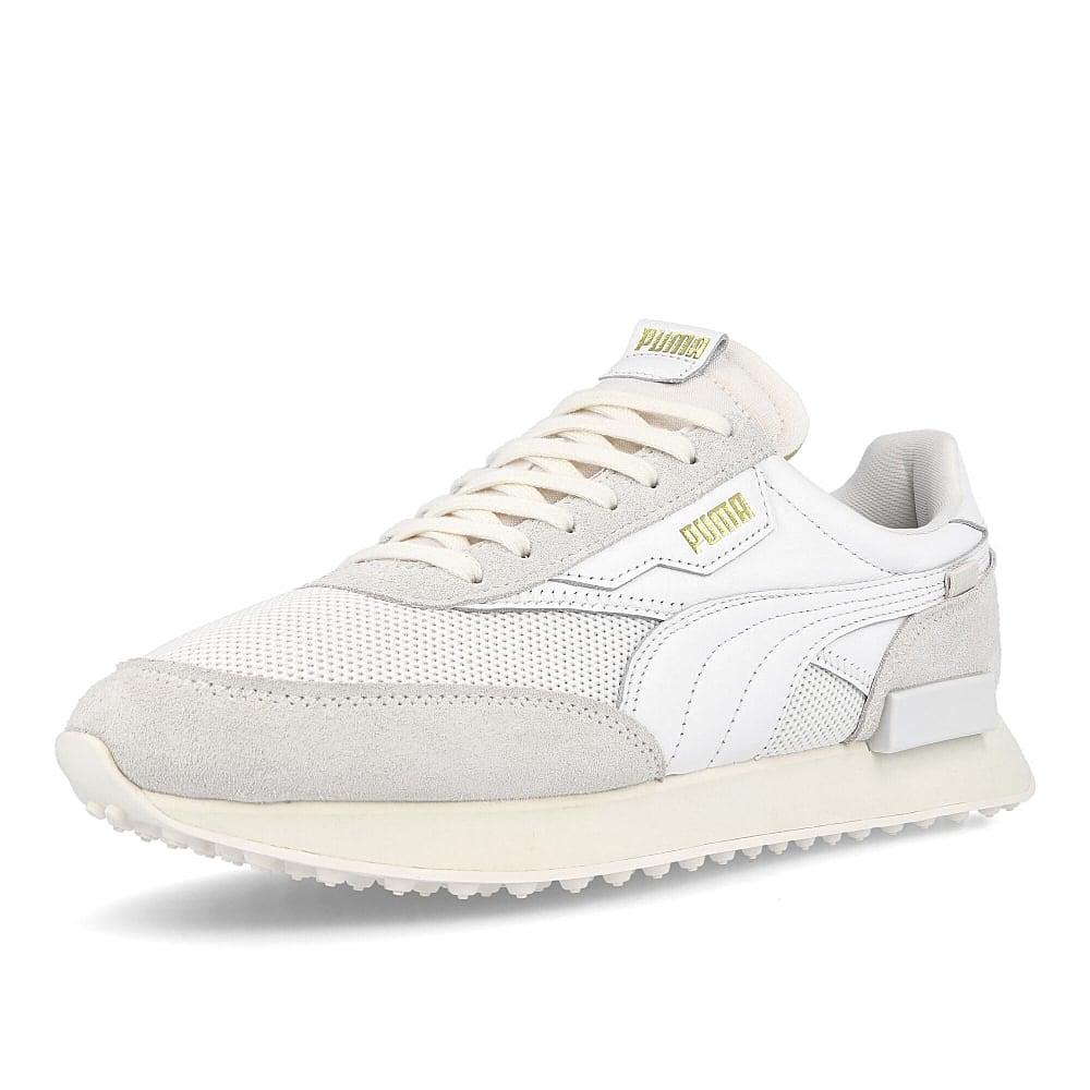 Puma future rider luxe Puma White - Whisper White Sneakers Close Up | Overkill