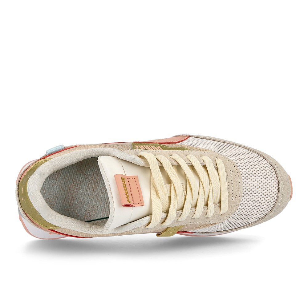 Puma wmns future rider chrome Eggnog - Aprict / Blush - Shifting Sand Detail view 1 | Overkill