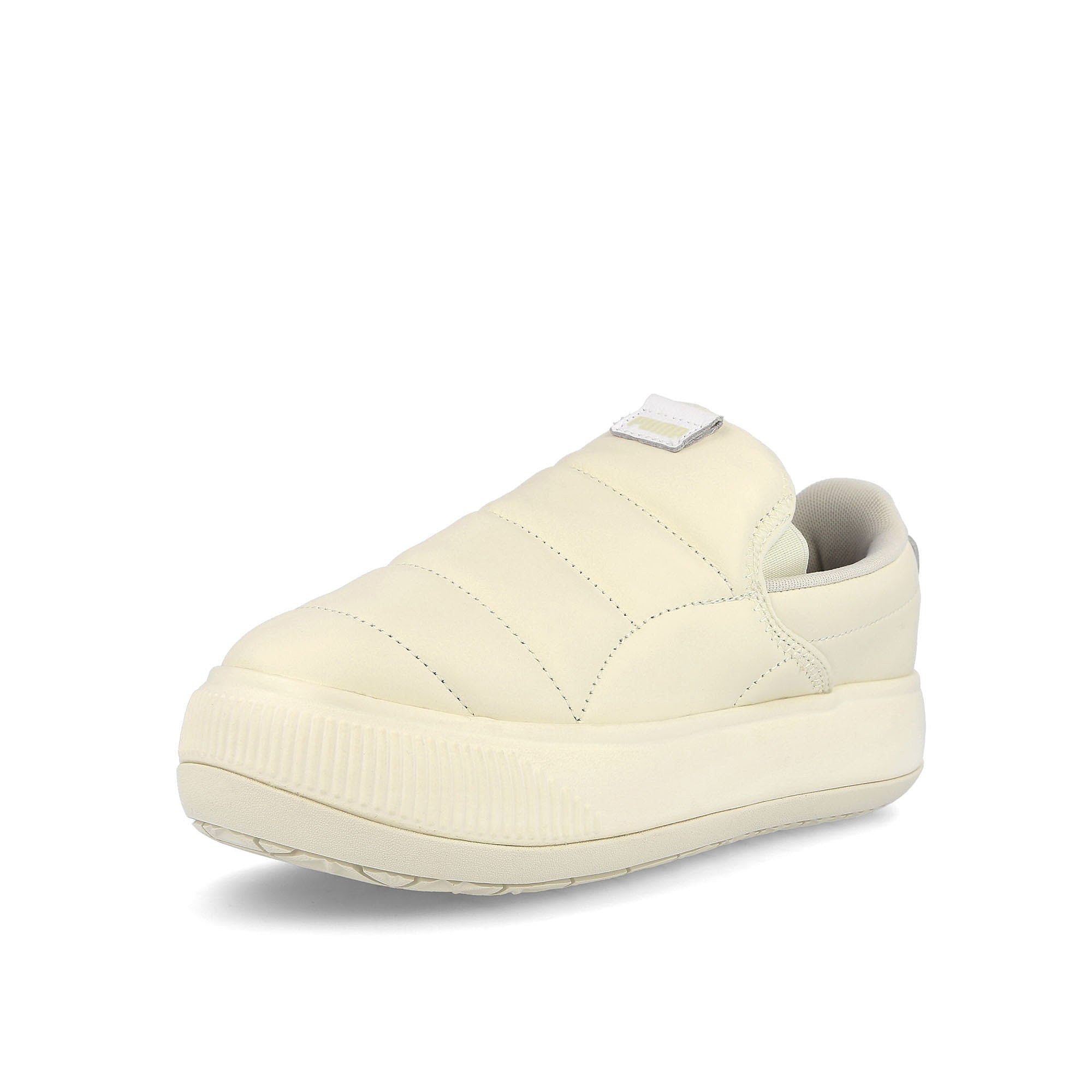 Puma wmns suede mayu slip-on Marshmellow - Puma White Sneakers Close Up | Overkill
