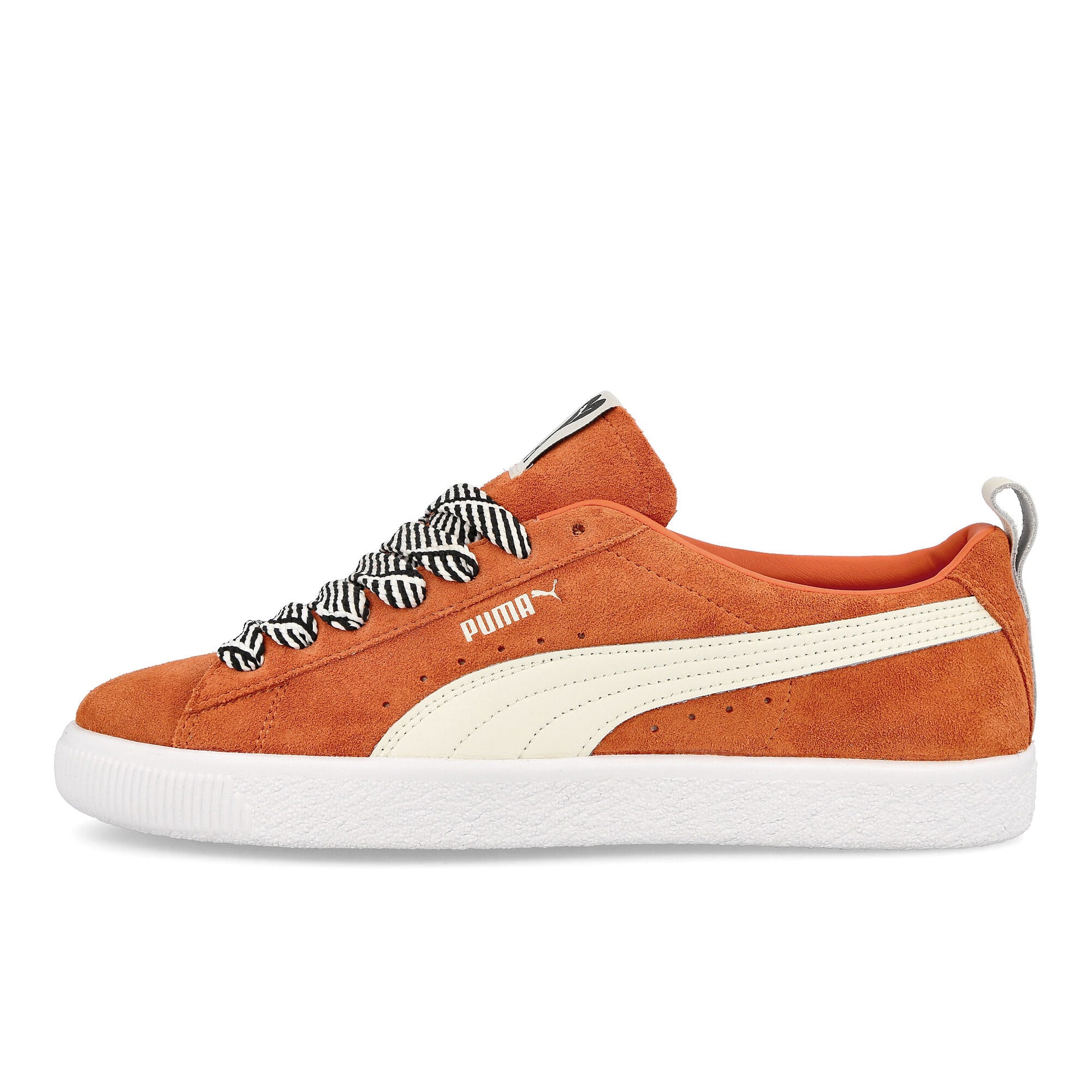 Puma AMI x Puma Suede VTG Jaffa Orange - Marshmallow Sneakers 386674 01 | Overkill