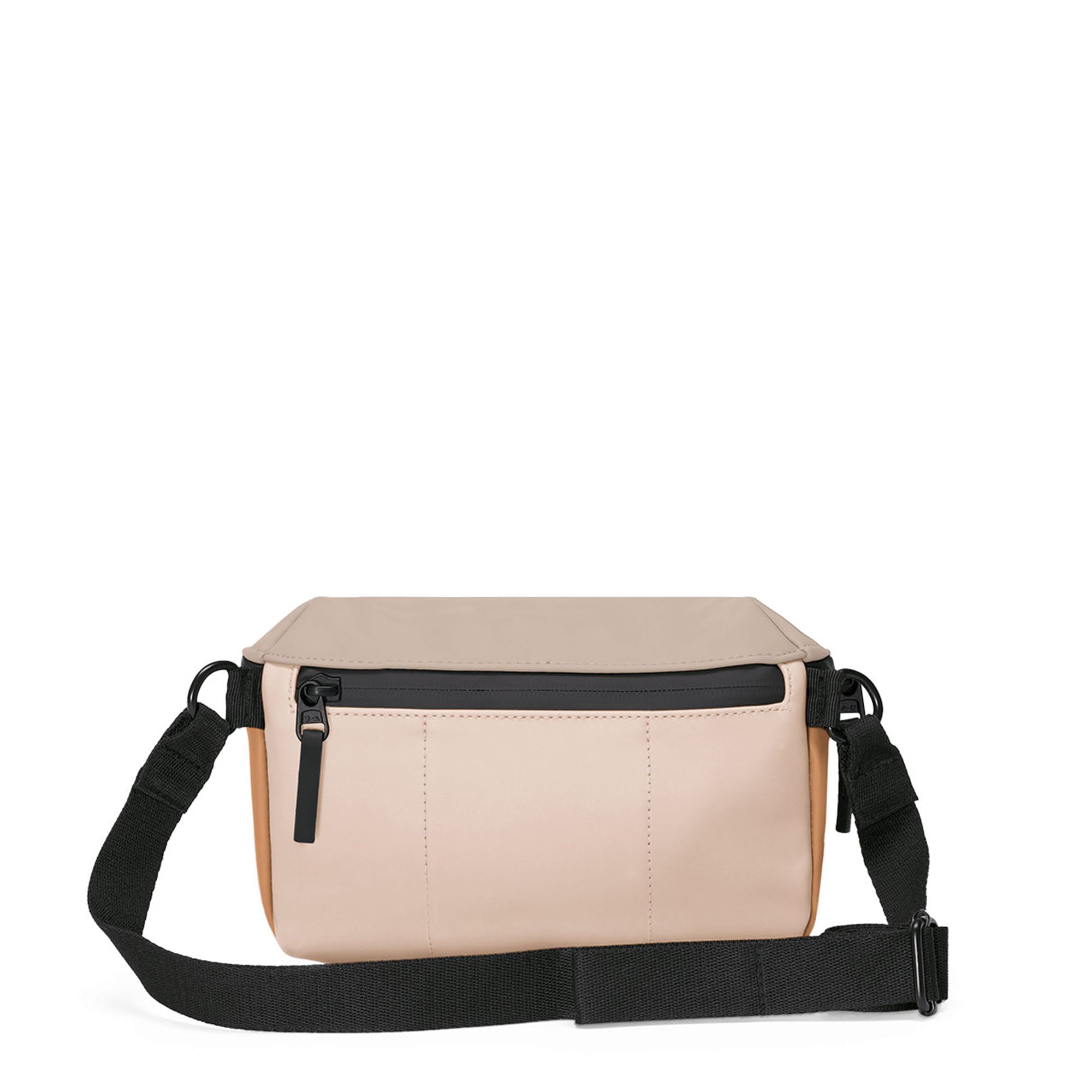Ucon Acrobatics Jona Medium Bag Lotus Nude - Clay Shoulder & Cross Body Bags Close-up | Overkill