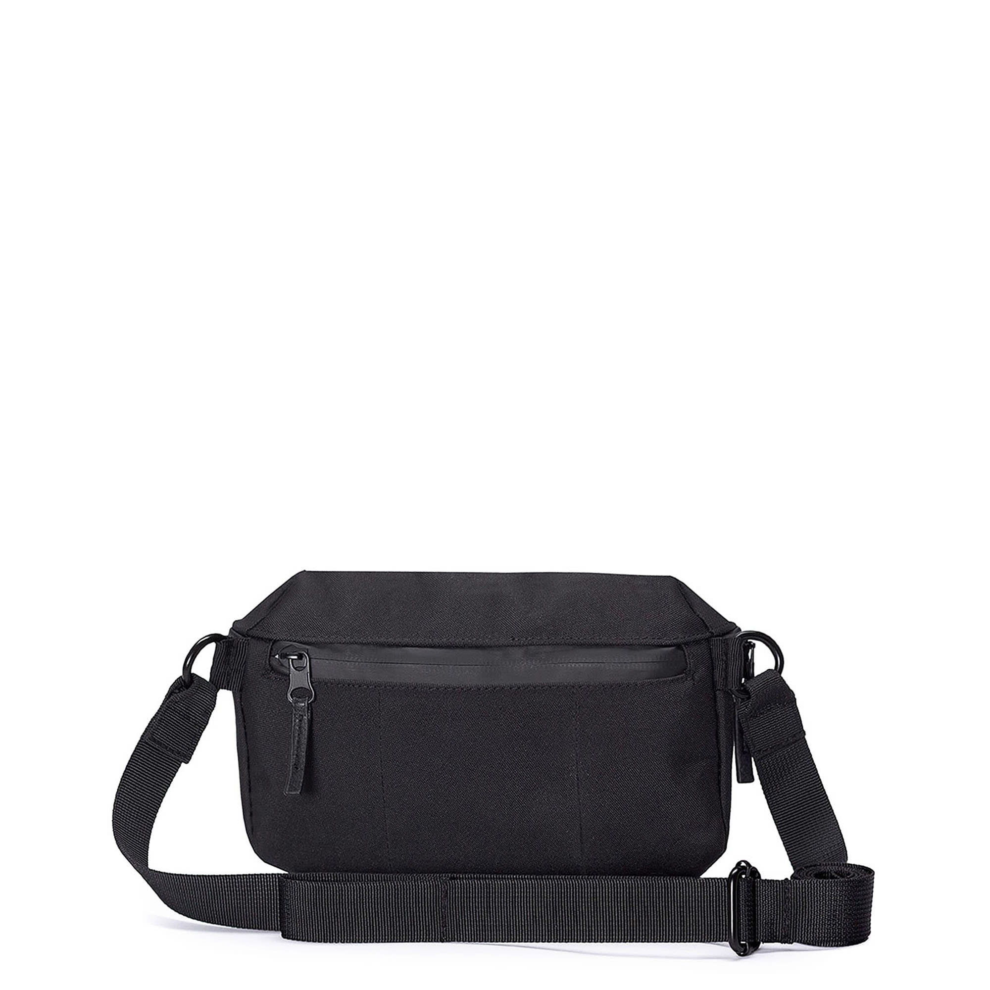 Ucon Acrobatics Jona Medium Bag Stealth Black Shoulder & Cross Body Bags Close-up | Overkill