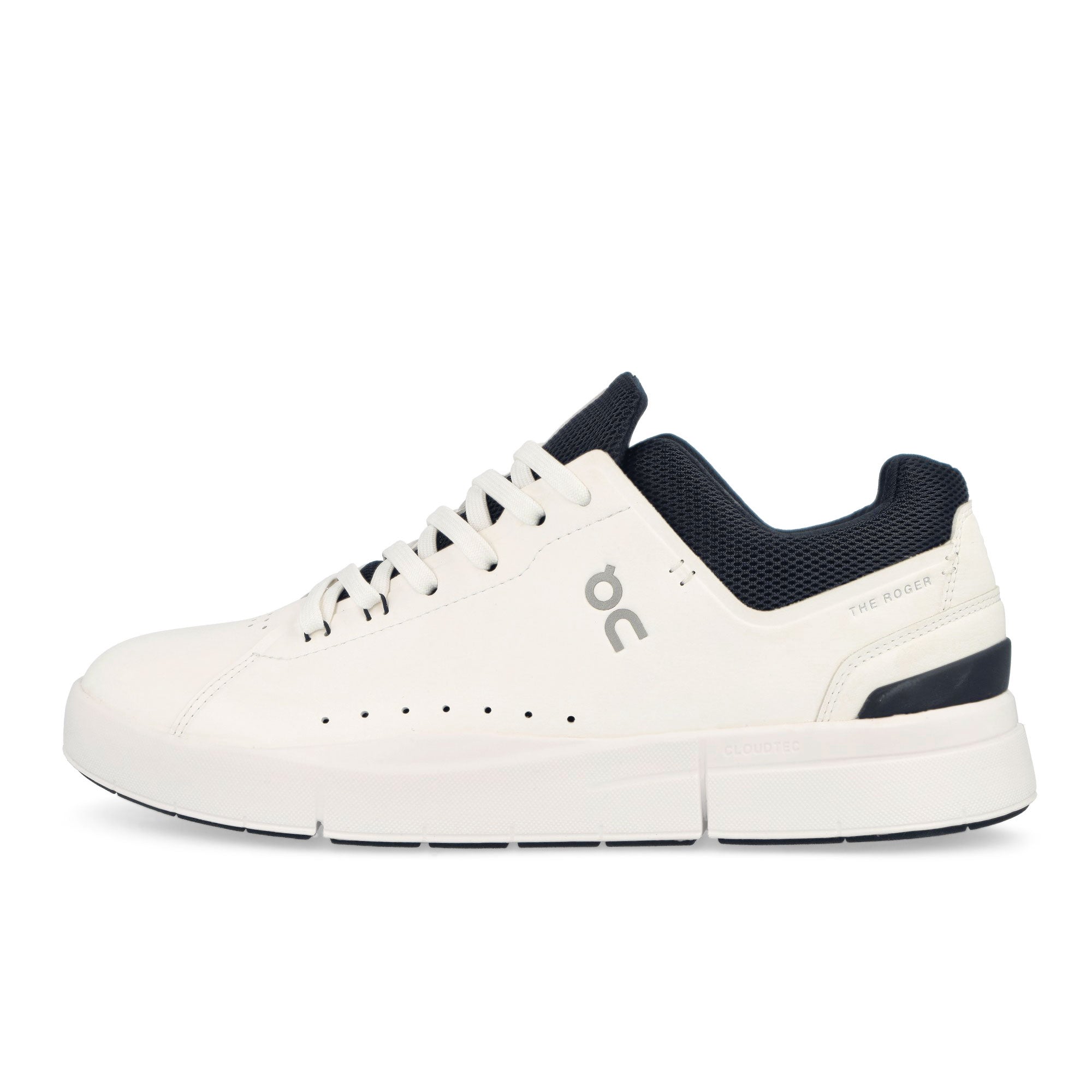 On The Roger Advantage White / Midnight Low Top Sneakers 3MD10640148 | Overkill