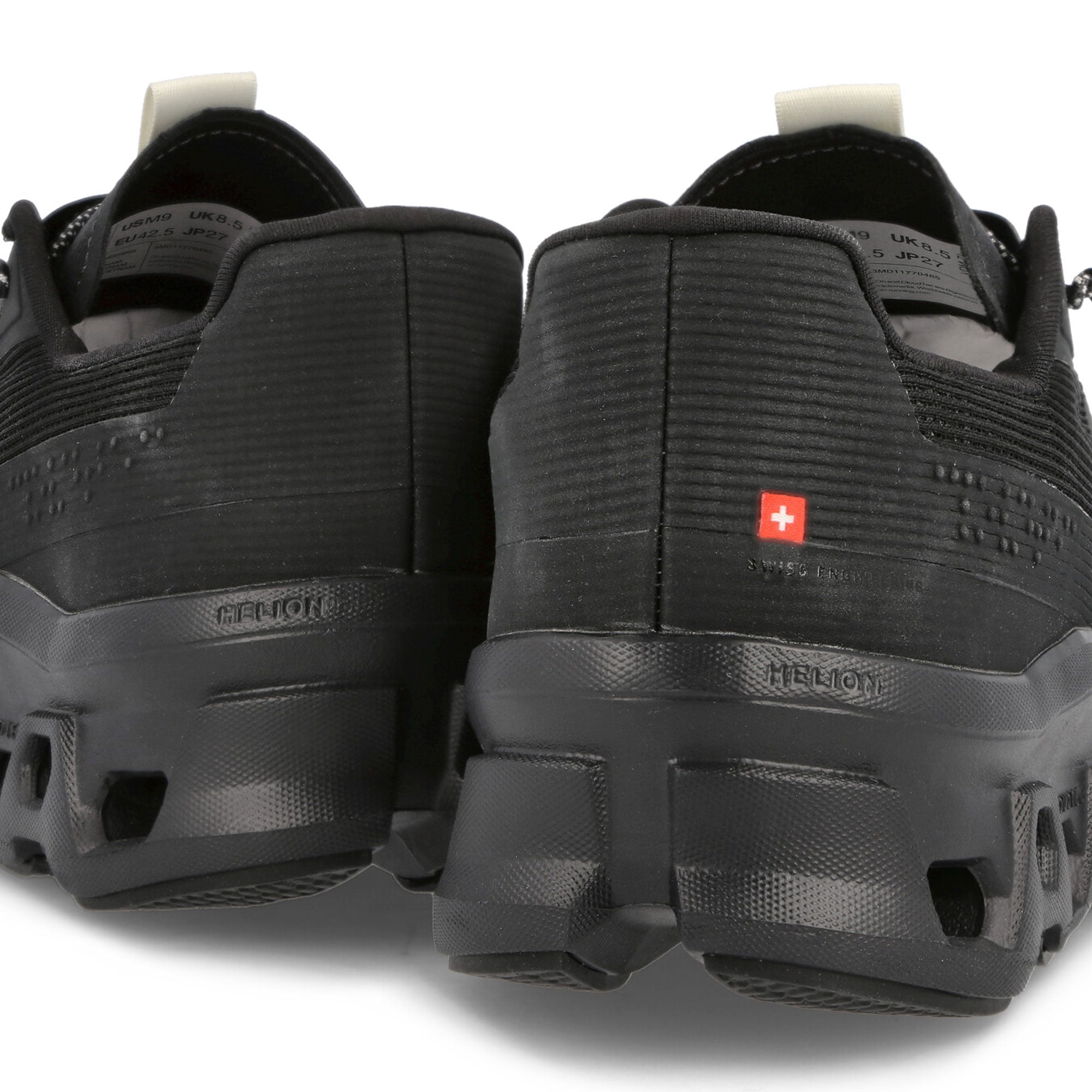 On Cloudmonster Sensa All Black Low Top Sneakers Detailfoto | Overkill