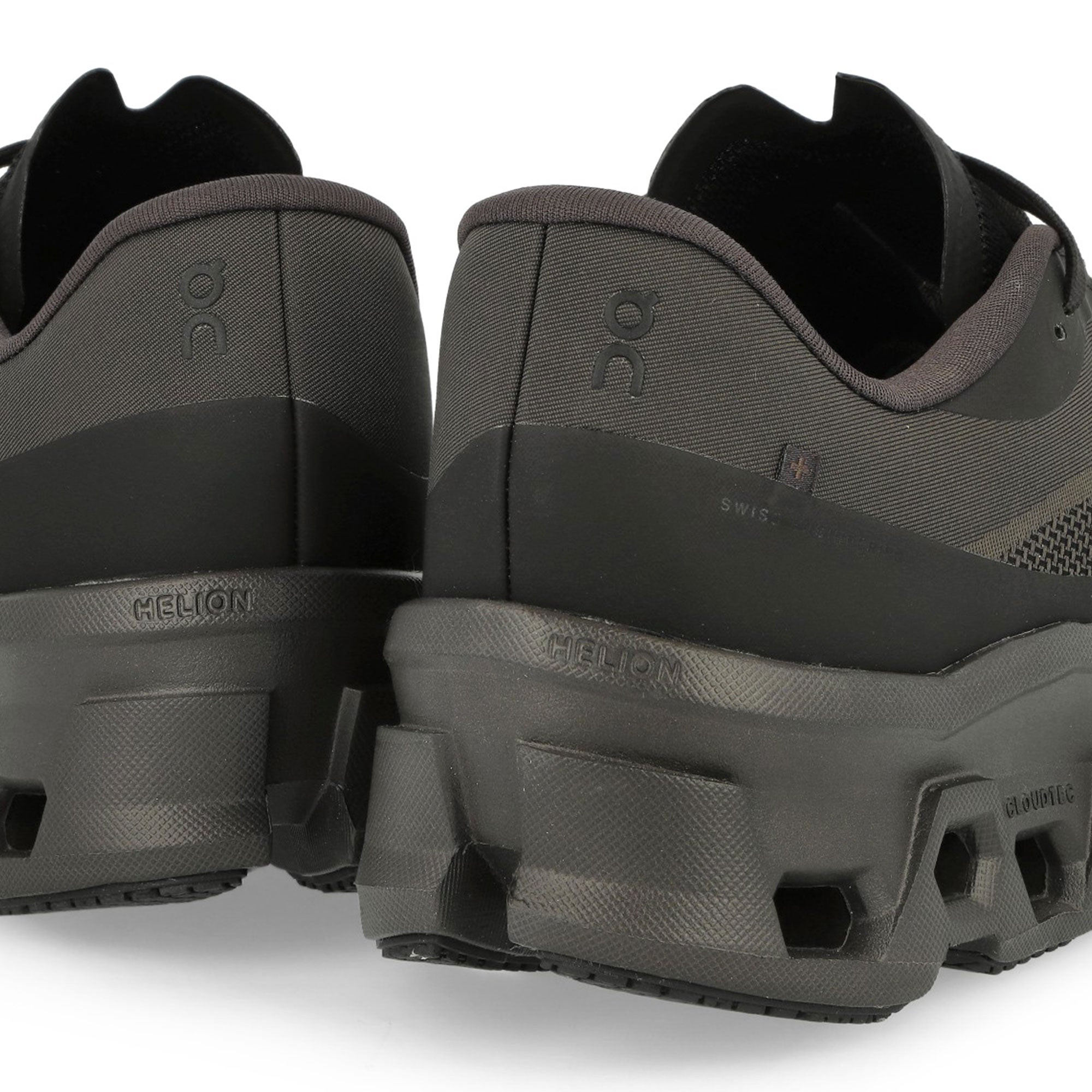 On Cloudmonster 2 Thorn / Brown Low Top Sneakers Detailfoto | Overkill