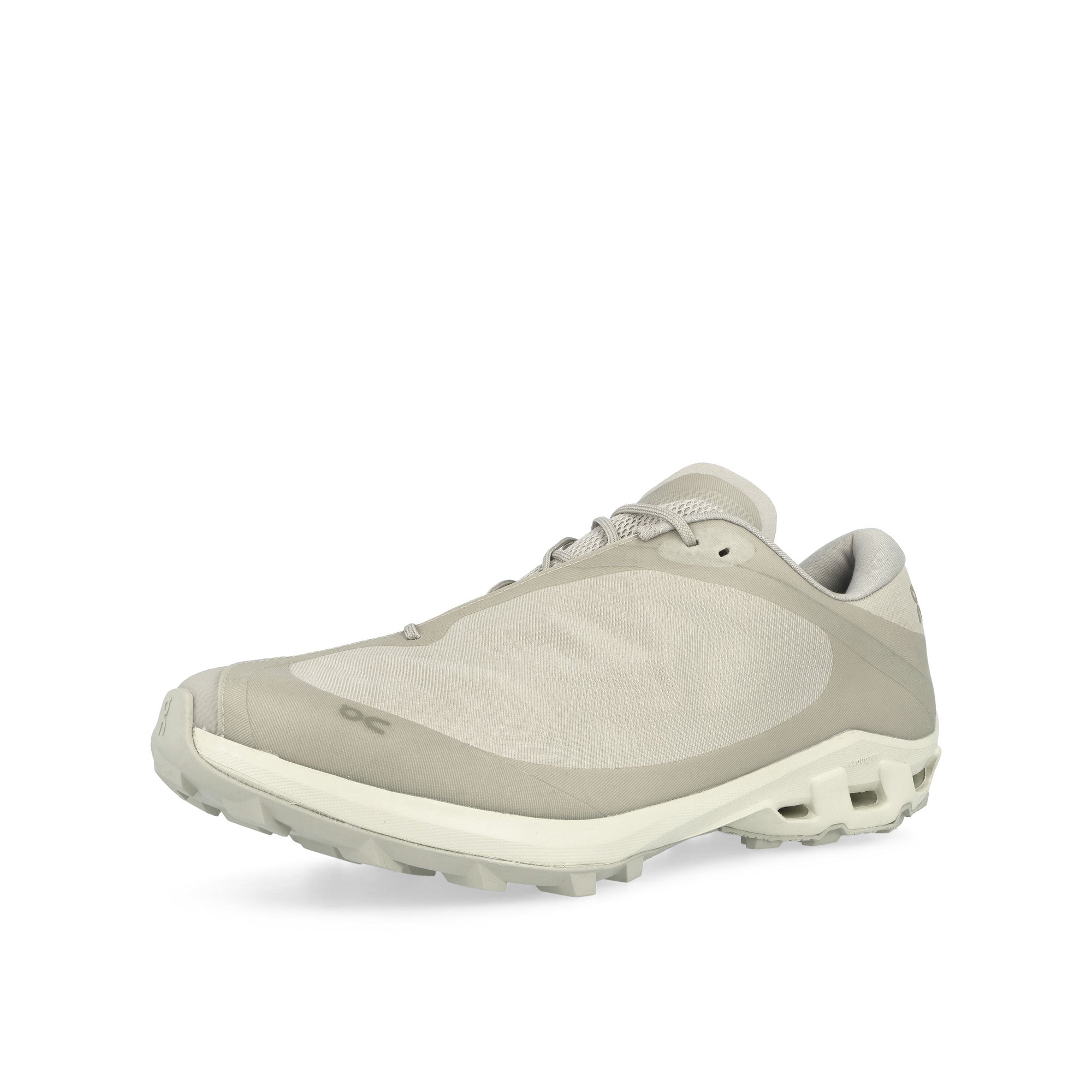 On Cloudventure Peak Ice / Moon Low Top Sneakers Close Up | Overkill