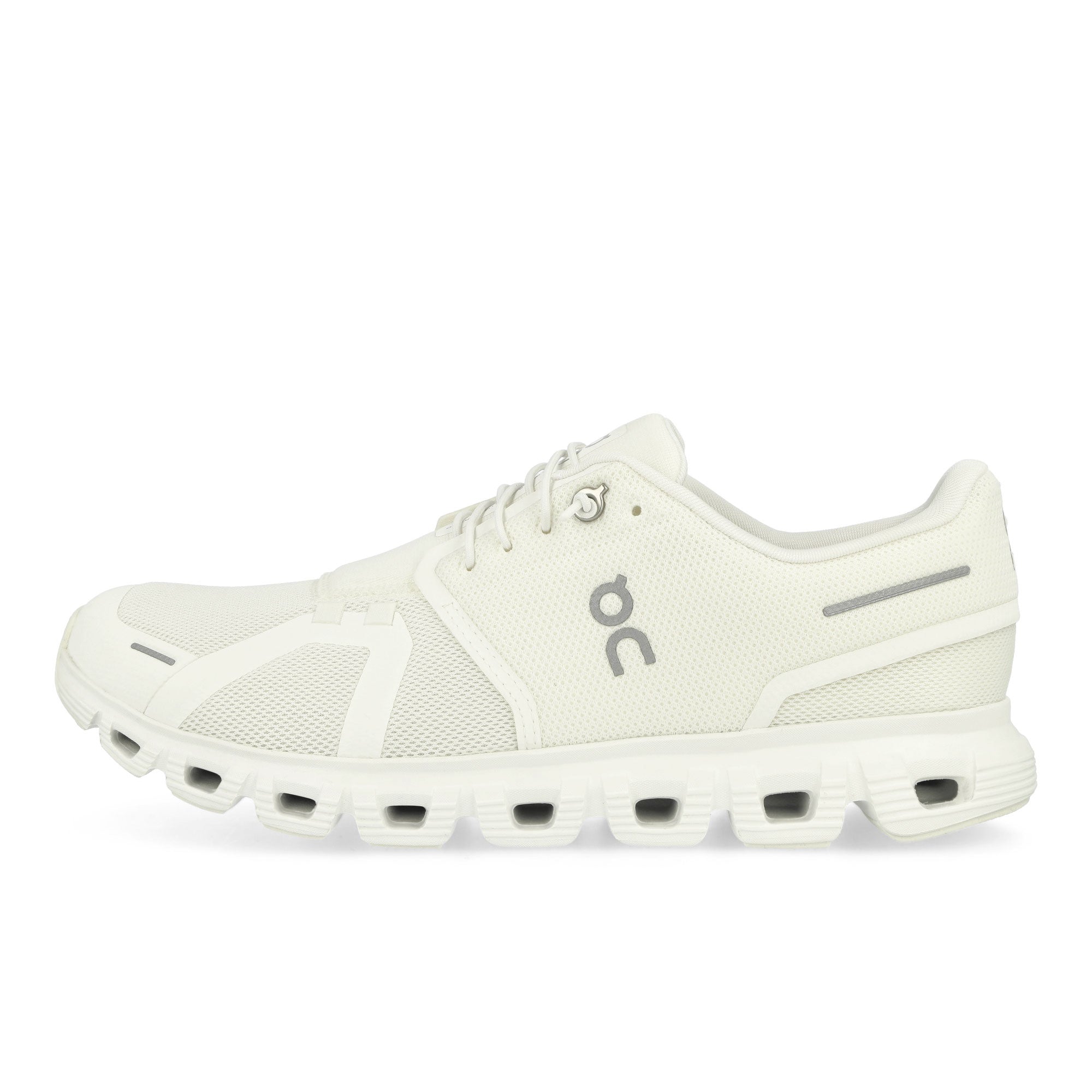 On Cloud 6 White / White Low Top Sneakers 3MF10071200 | Overkill