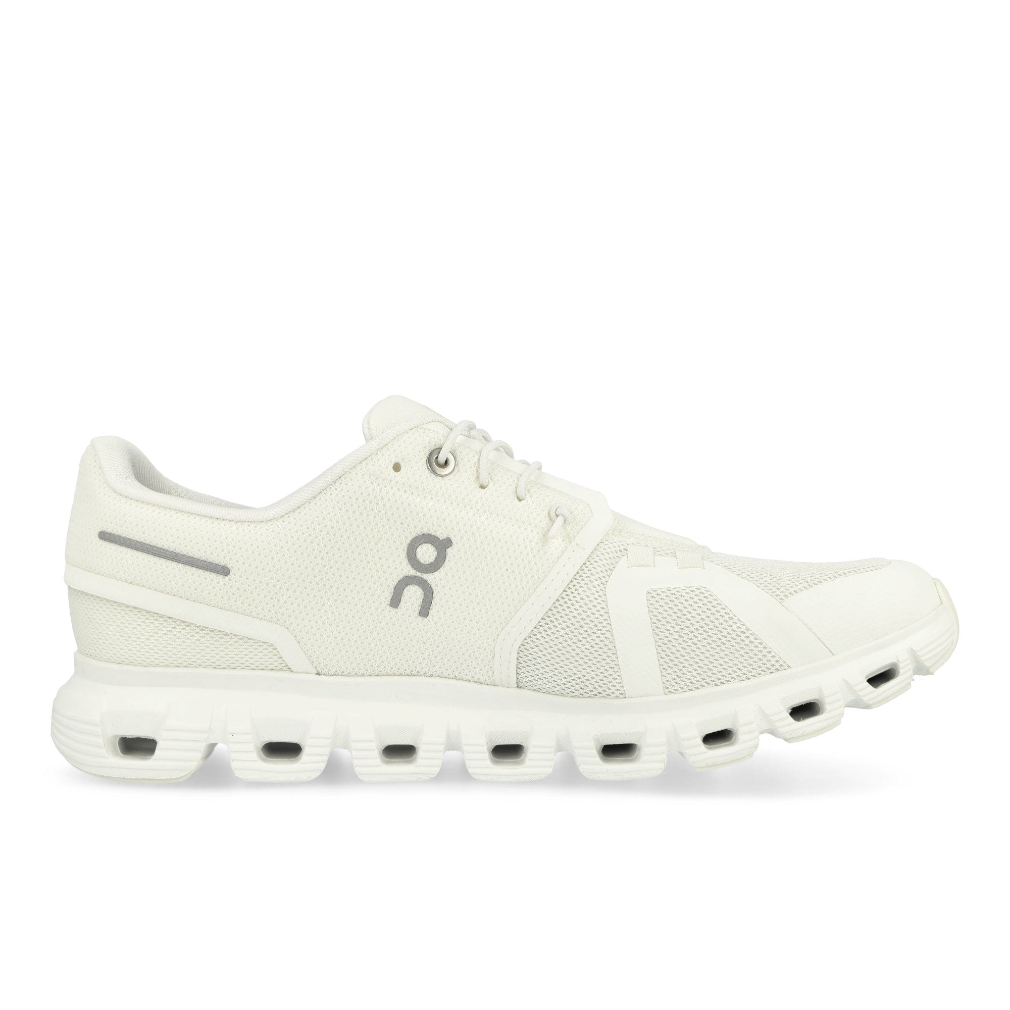On Cloud 6 White / White Low Top Sneakers Silhouette | Overkill
