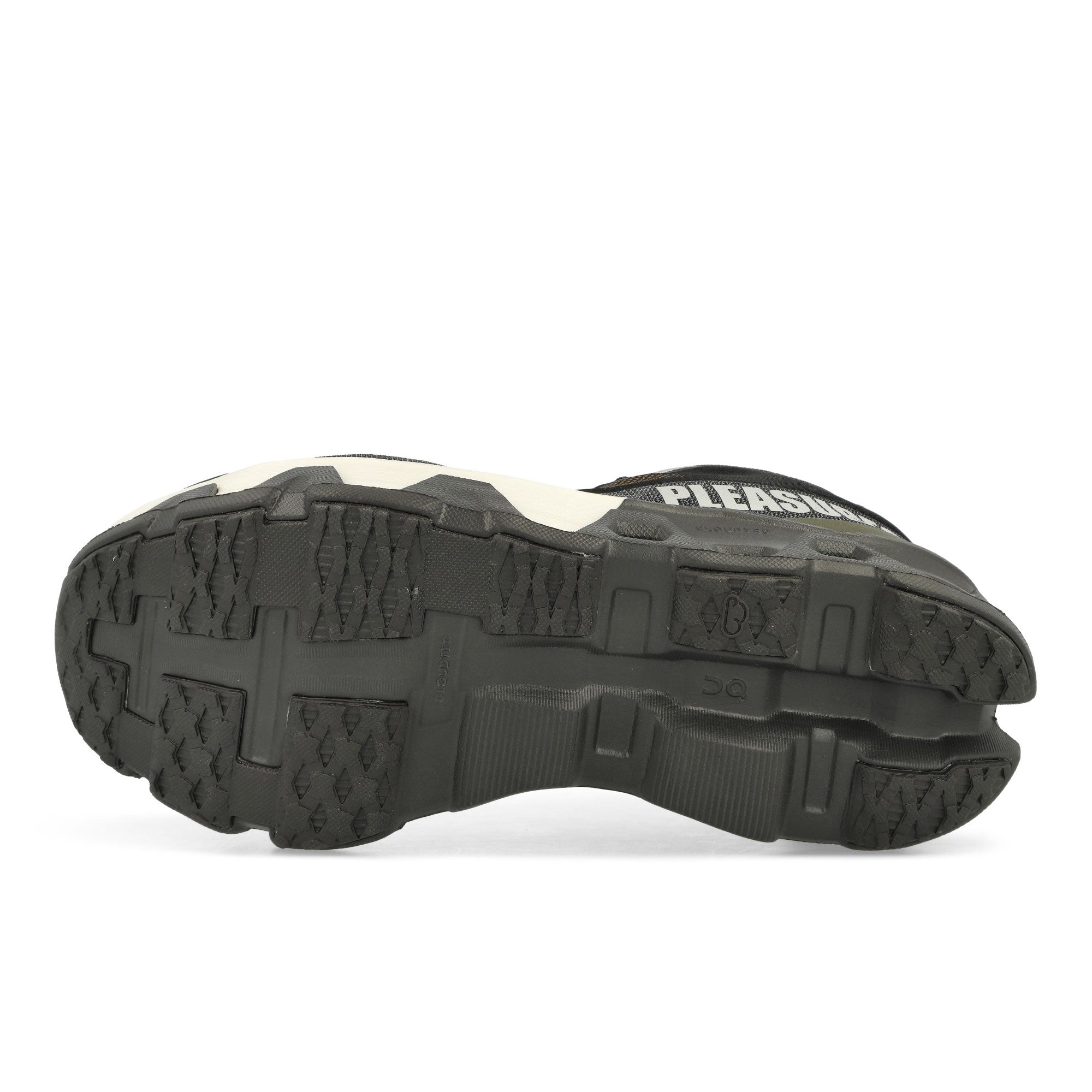 On The Loop Cloudmonster Hyper PLS-TL Espresso / Elk Low Top Sneakers Detail View 2 | Overkill