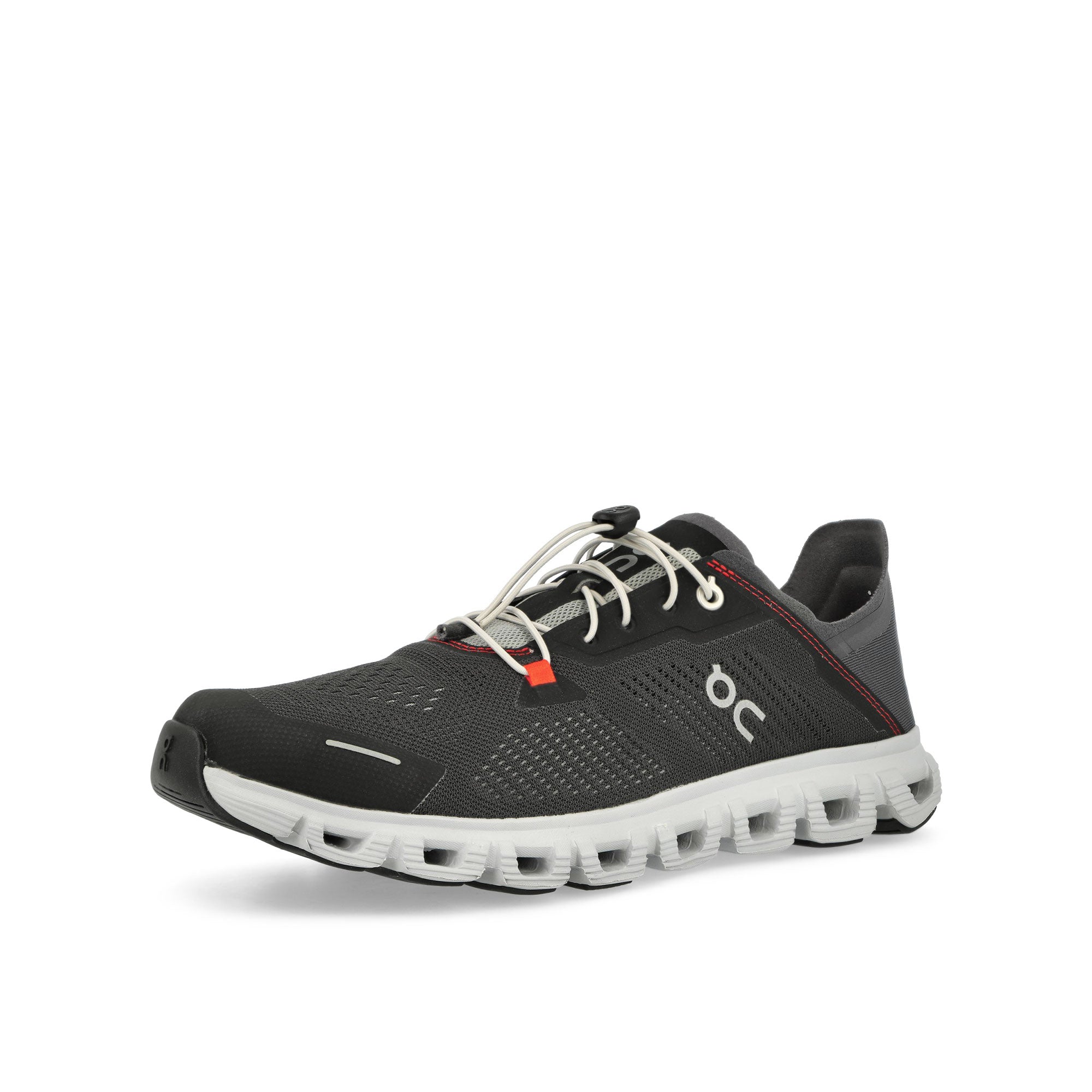 On Cloud 6 Coast Magnet / Sand Low Top Sneakers Close Up | Overkill