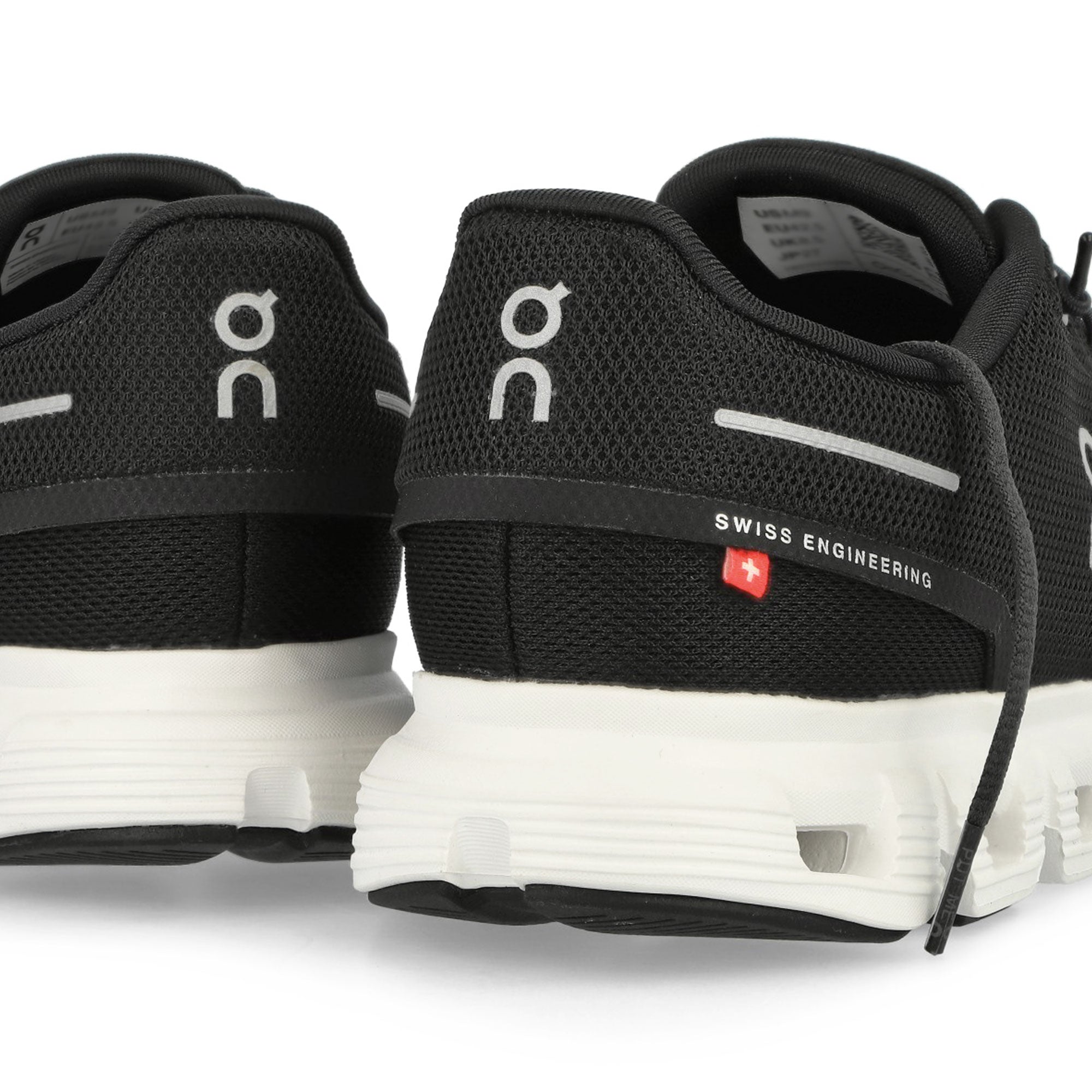 On Wmns Cloud 6 Black / White Low Top Sneakers Detailfoto | Overkill