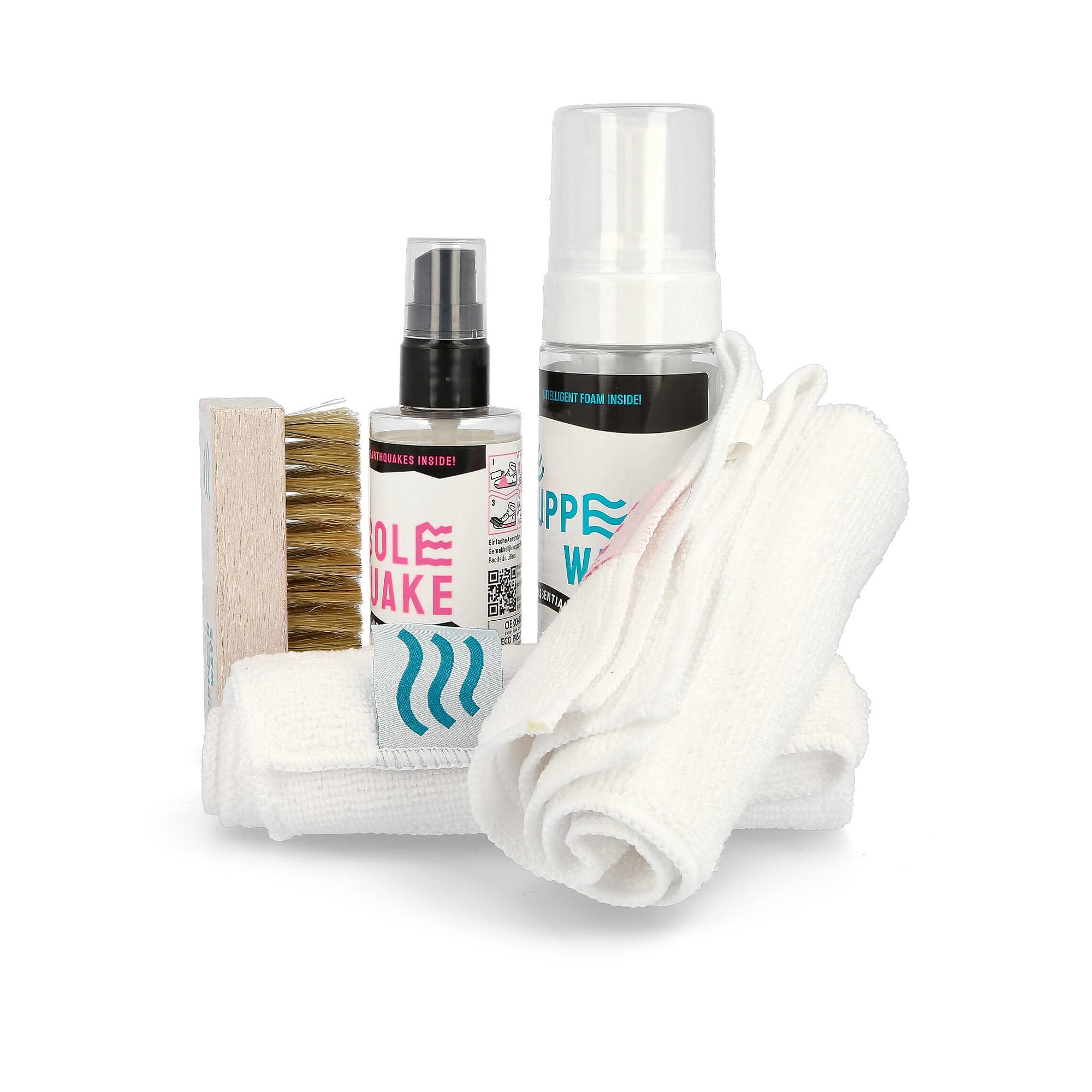Bama Urban Elements Sneaker Cleaning Travel Kit Neutral / Transparent Sneaker Care Close-up | Overkill