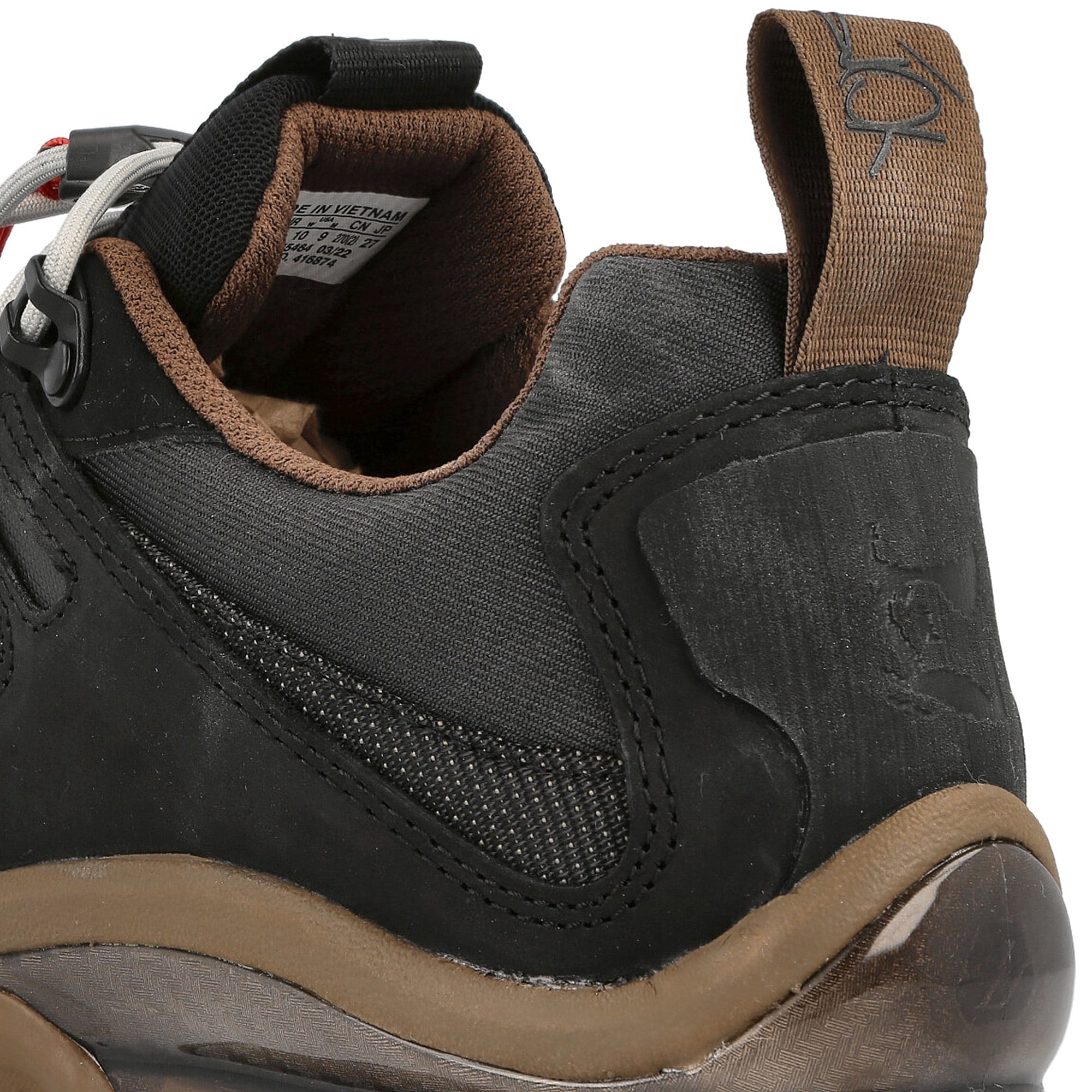 Salomon GR10K x Salomon Quest Low Black / Desert Palm / Lunar Rock Sneakers Detailfoto | Overkill