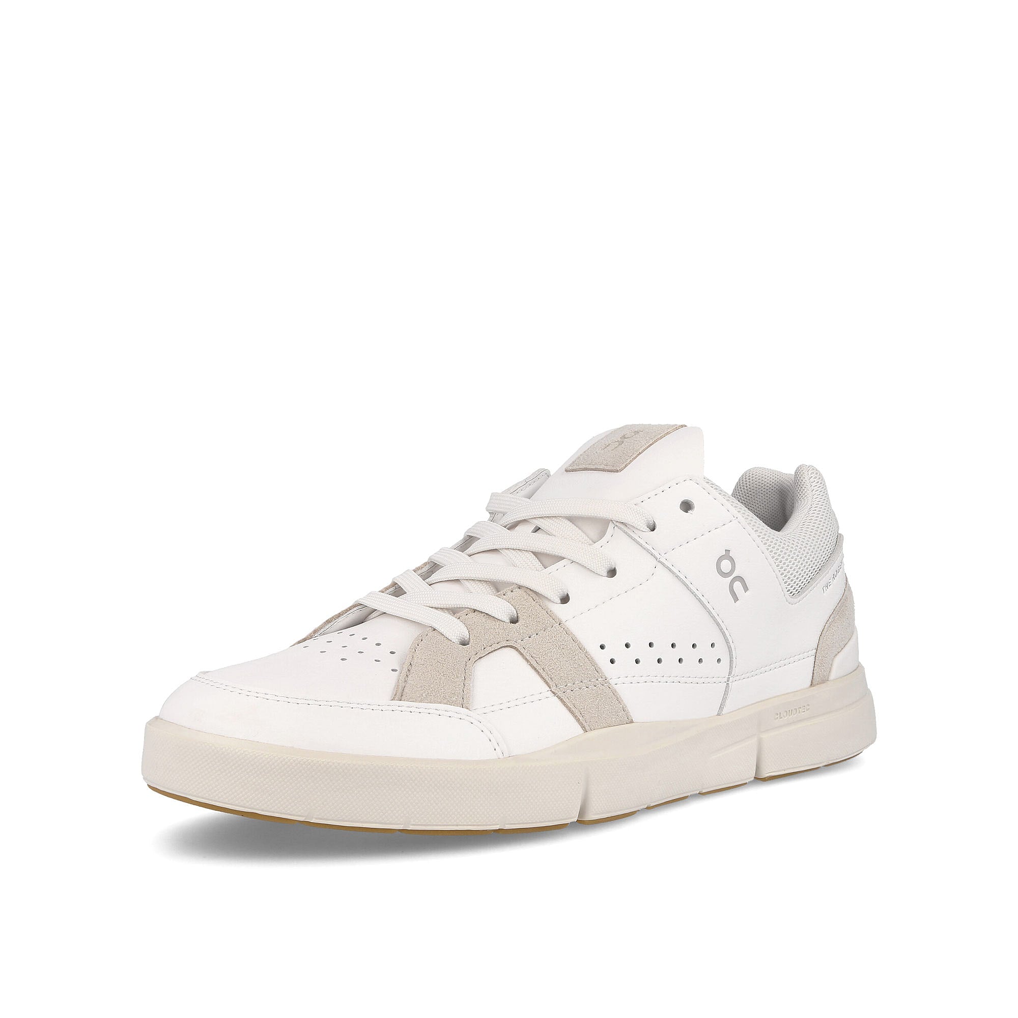 On the roger clubhouse White / Sand Low Top Sneakers Close Up | Overkill