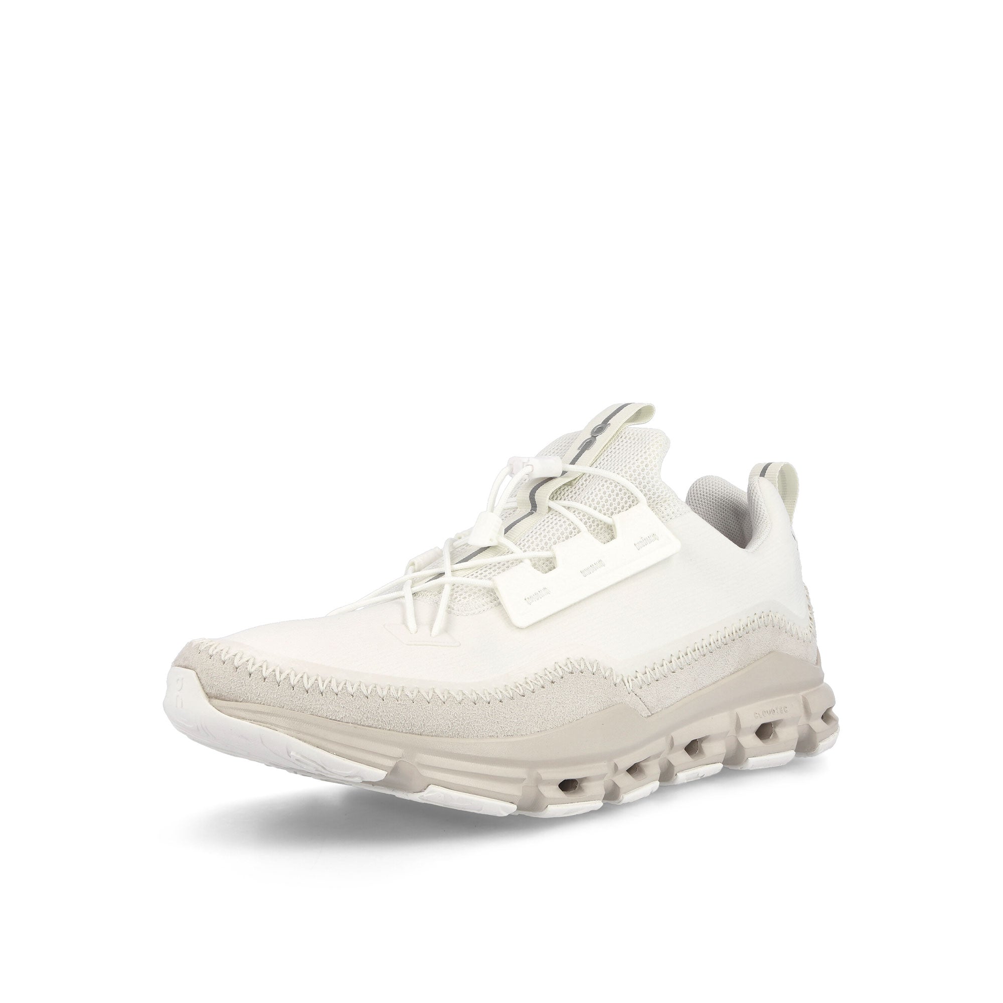 On W Cloudaway Undyed-White-Glacier Sneakers Close Up | Overkill