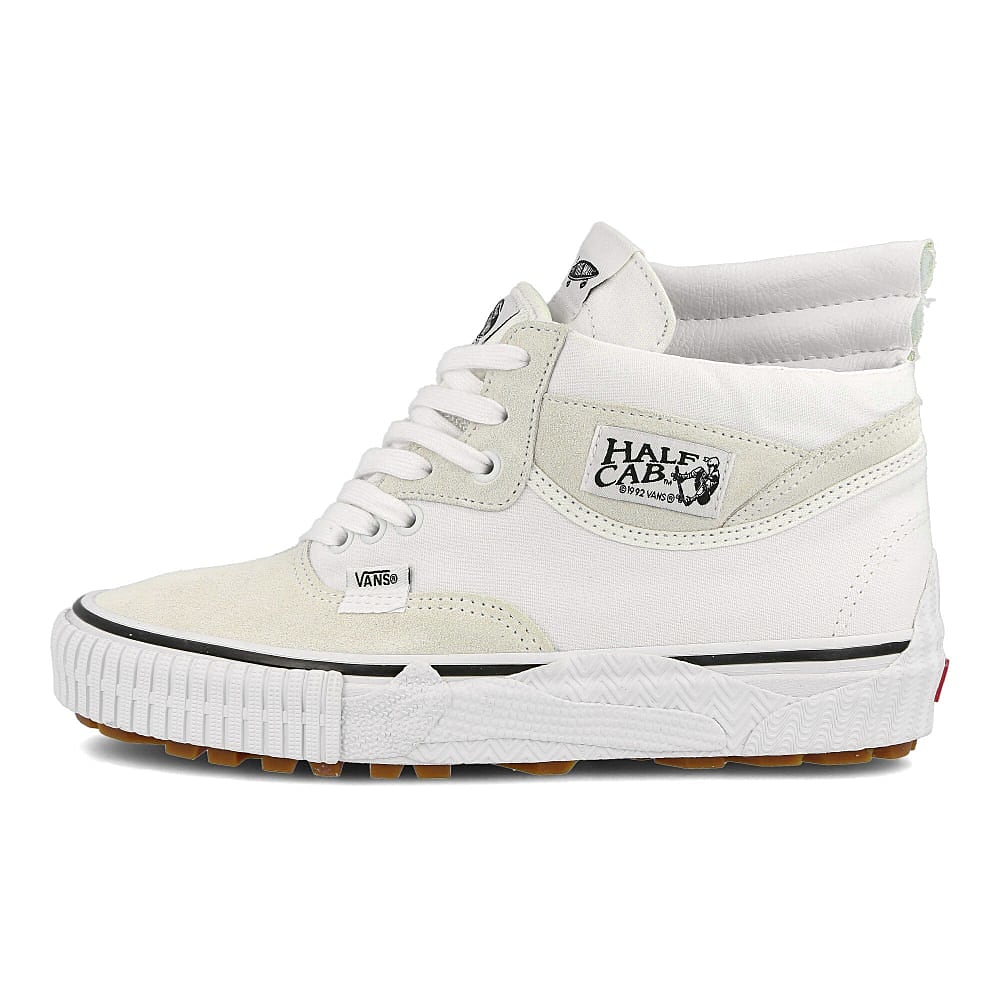 Vans cap mash hi lx White-Black High Top Sneakers VN0A4UWP1VM1 | Overkill