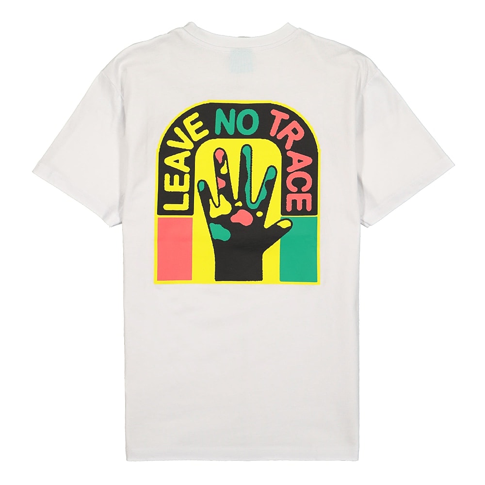 Montana Leave No Trace T-Shirt White T-Shirts Close-up | Overkill