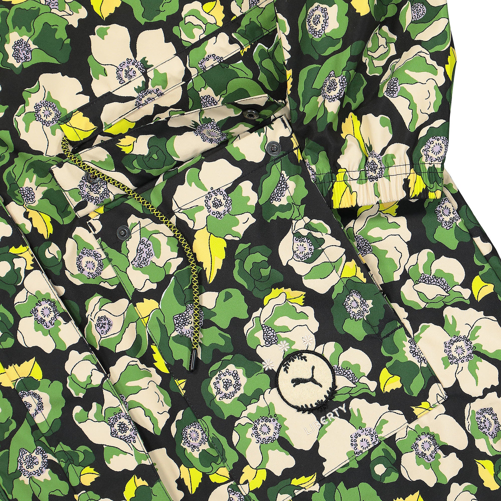 Puma Liberty x Puma Rain Jacket Puma Black-Flower AOP Jackets Detailfoto | Overkill